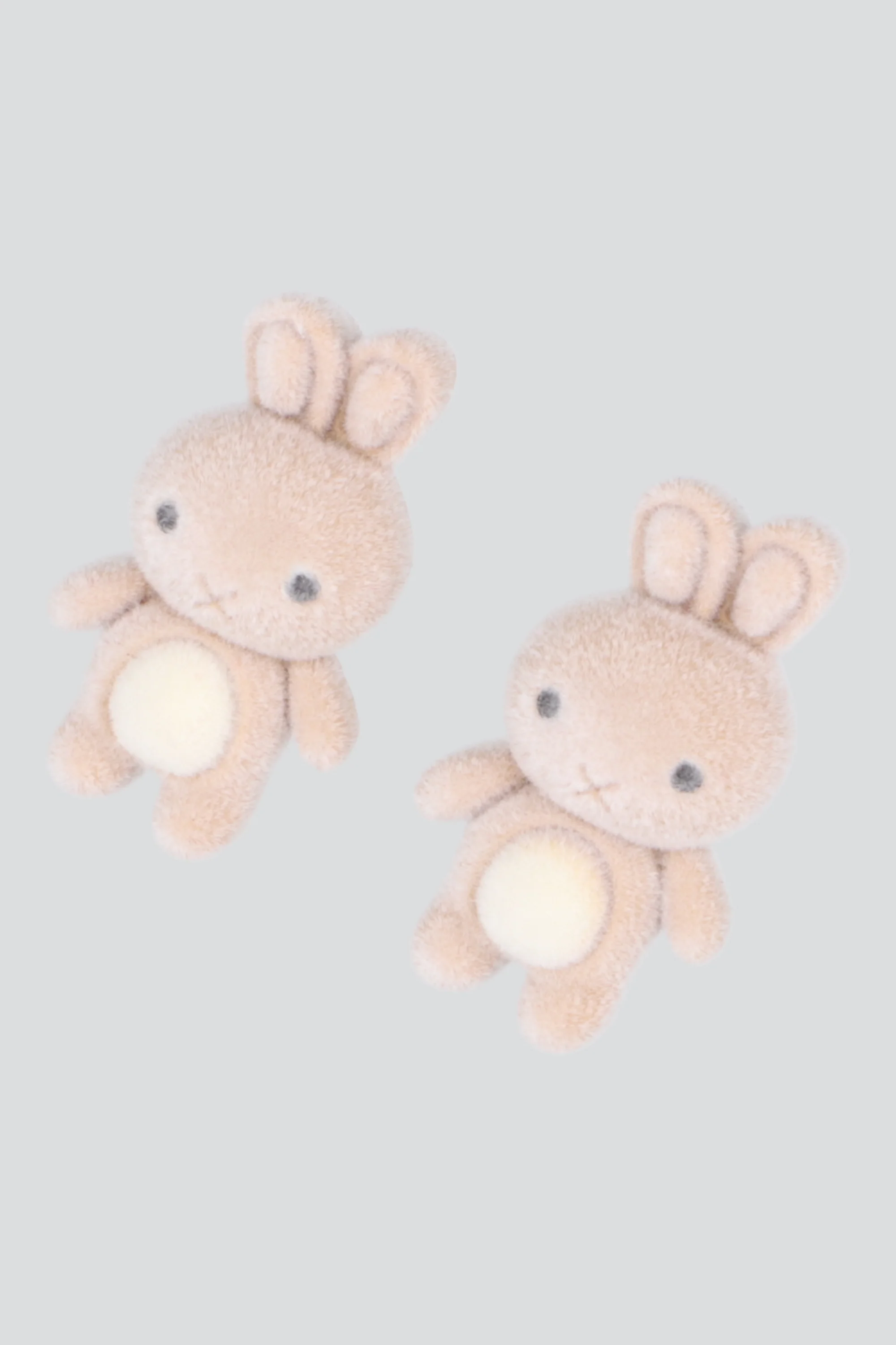 Aretes conejito velvet - Image 2