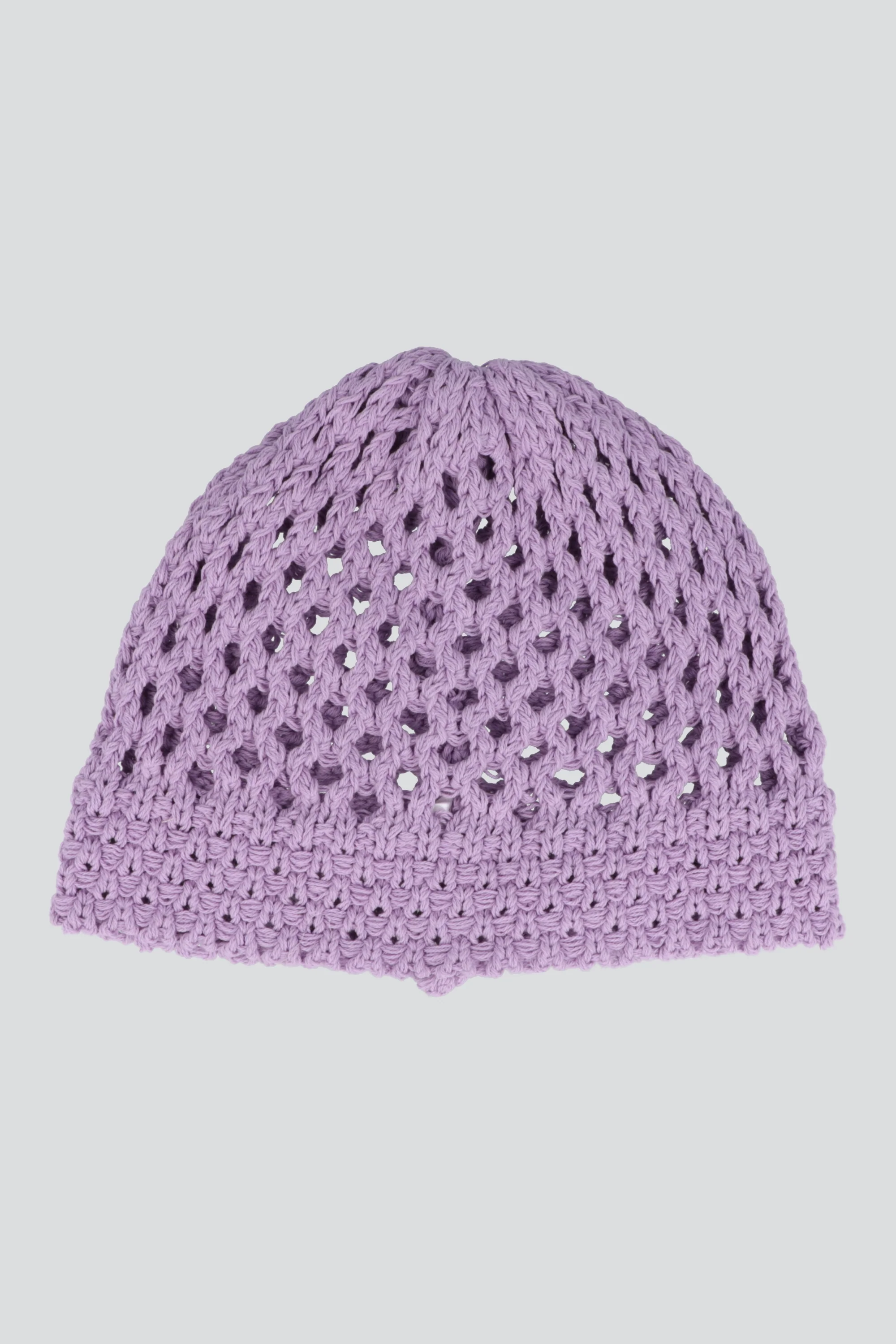 Beanie tejido calado pastel