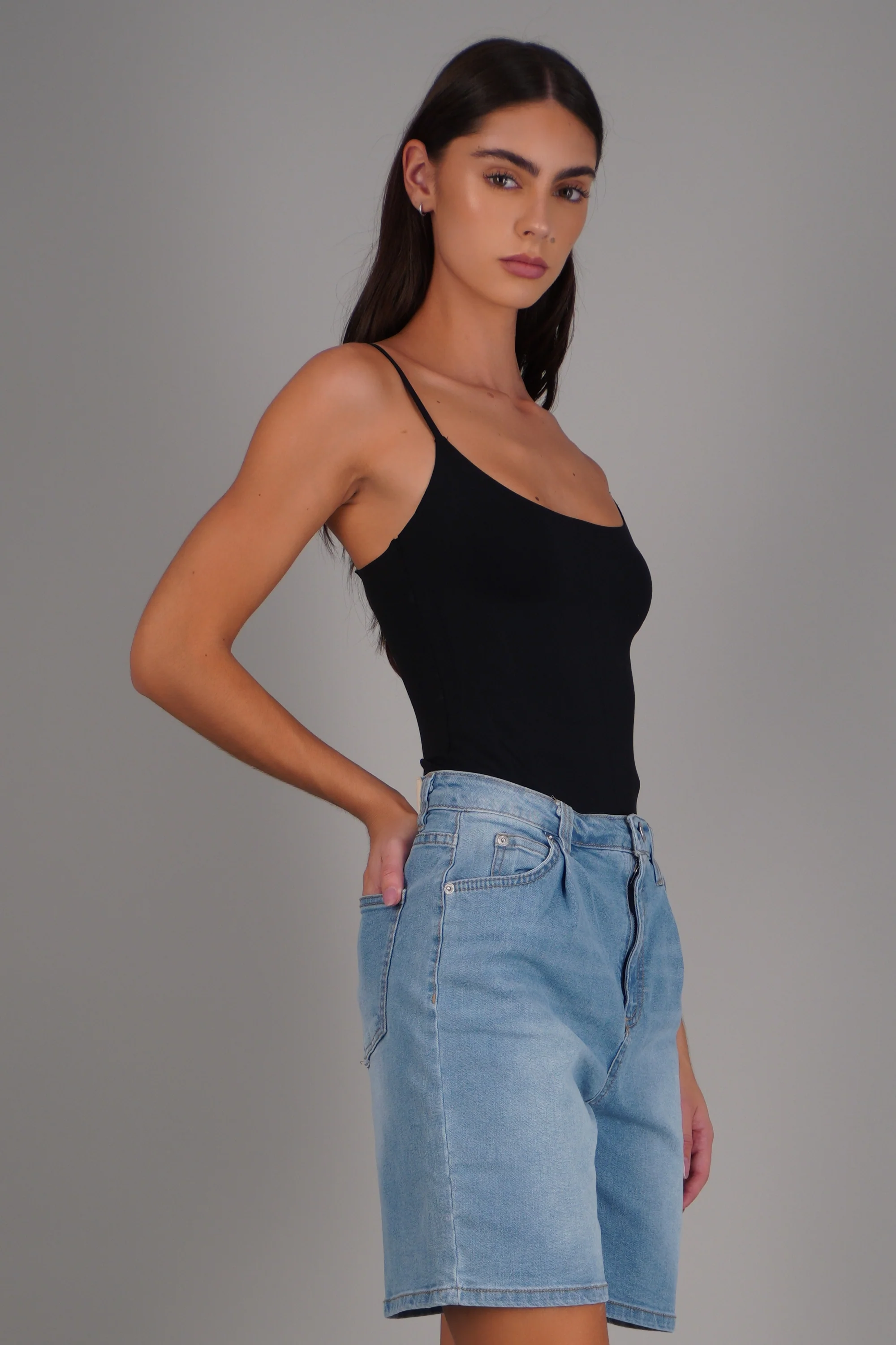 bermudas denim corte recto - Image 2