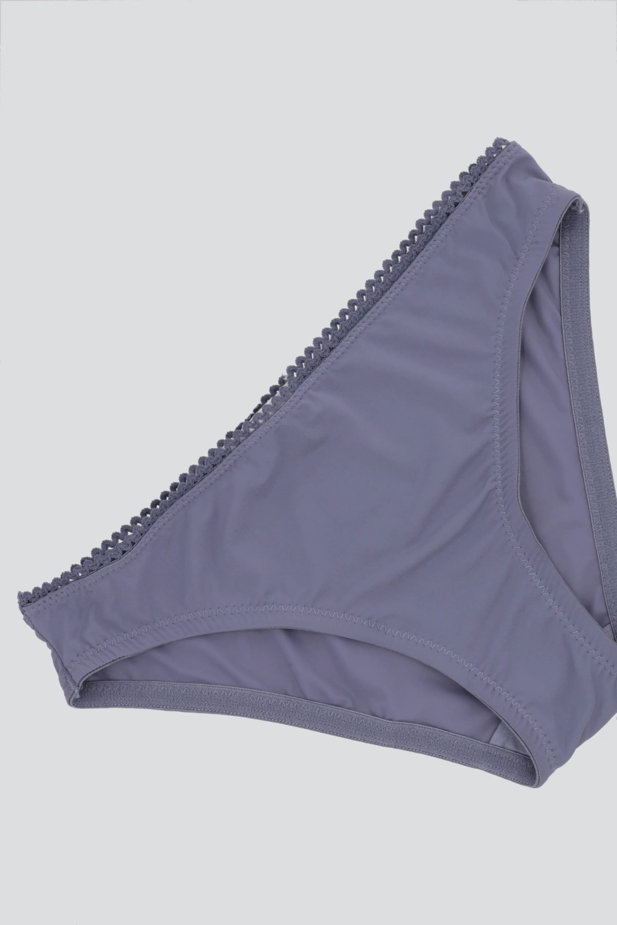 Bikini liso picueta - Image 3