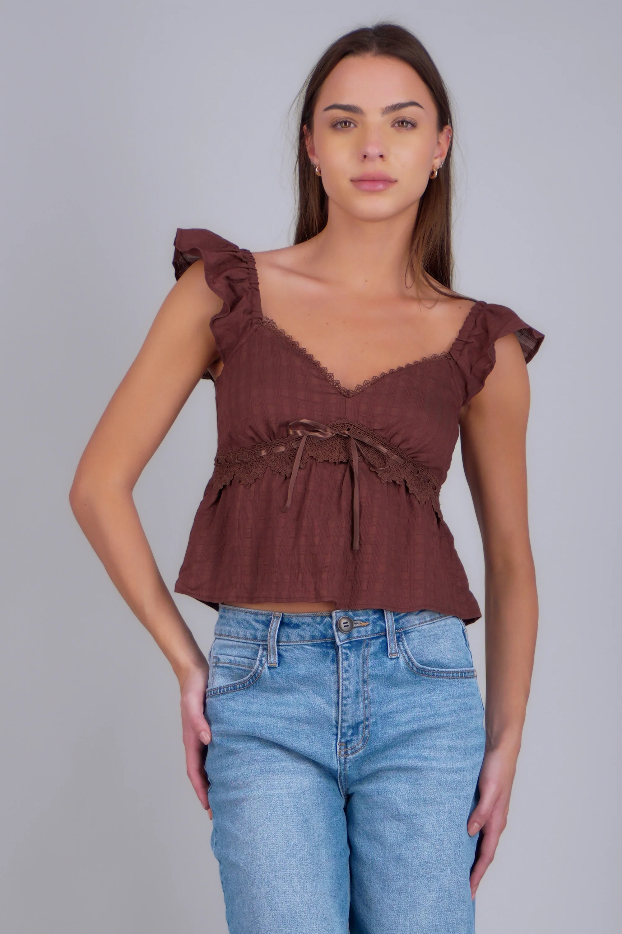 Blusa detalle crochet lisa