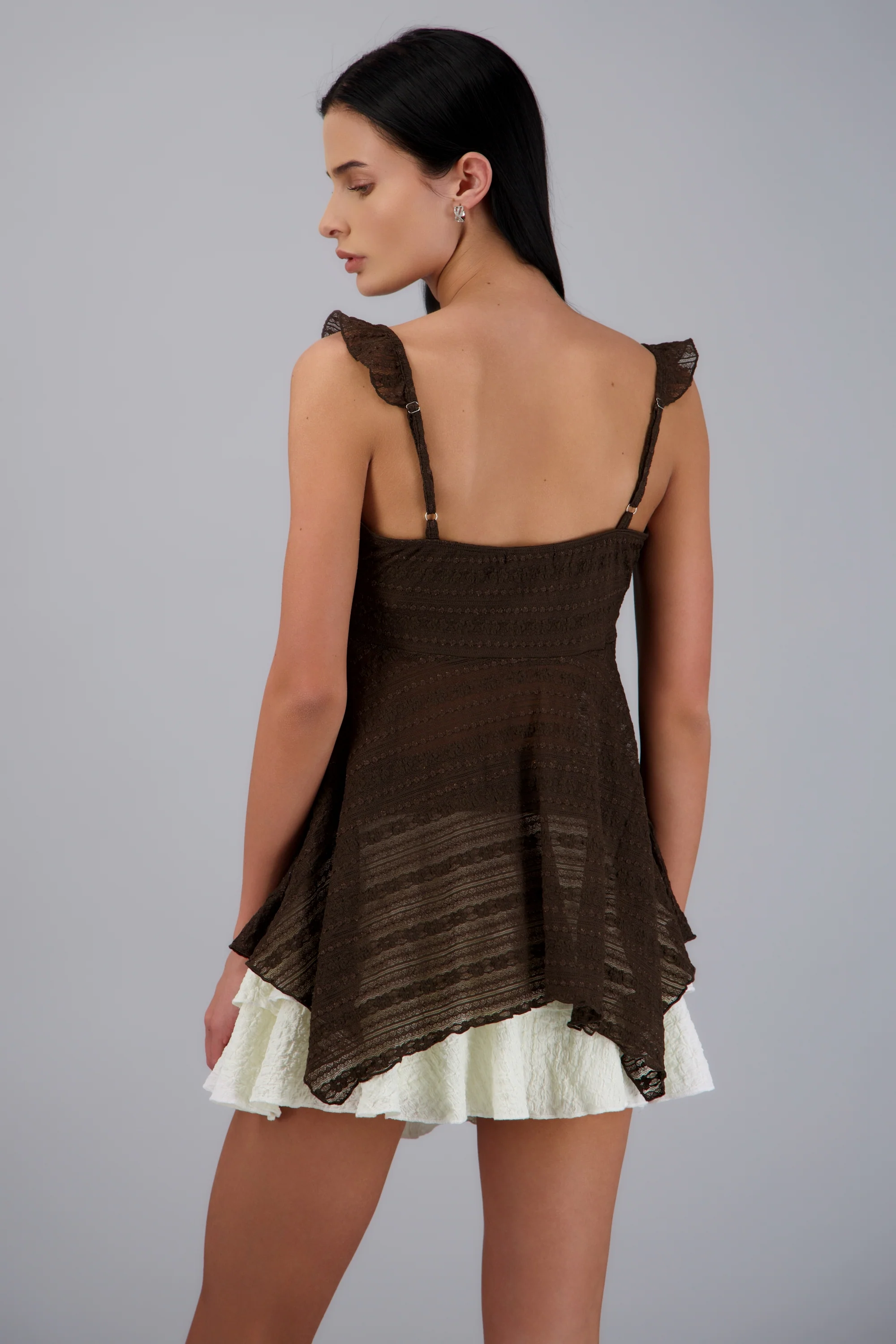 Blusa encaje asimetrico detalle olanes - Image 4