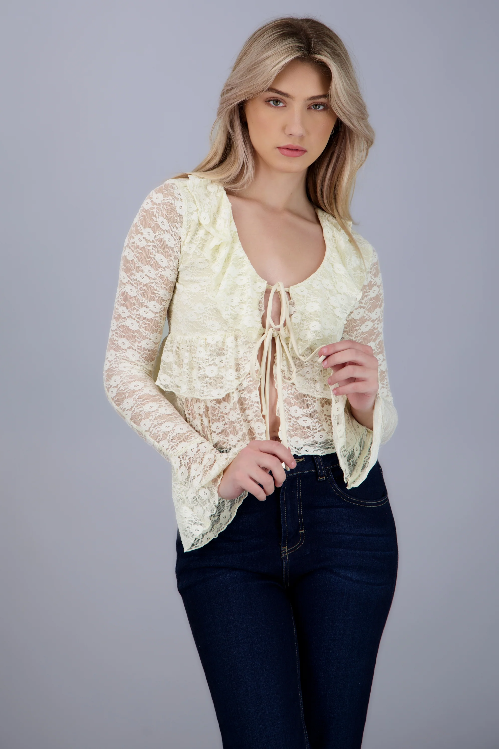 BLUSA ENCAJE M/L DET OLANES - Image 2