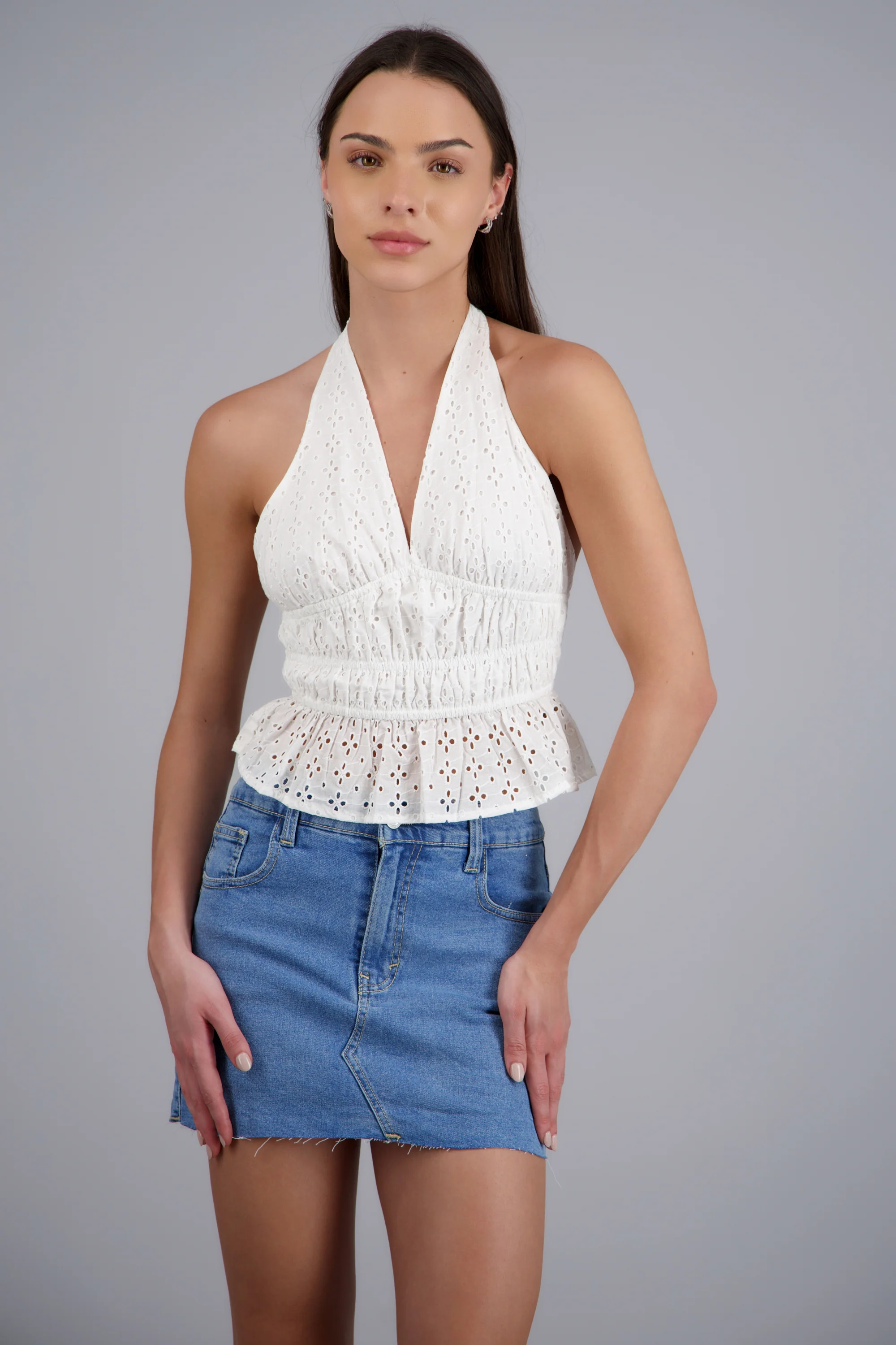 Blusa halter amarre bordado eyelet - Image 2
