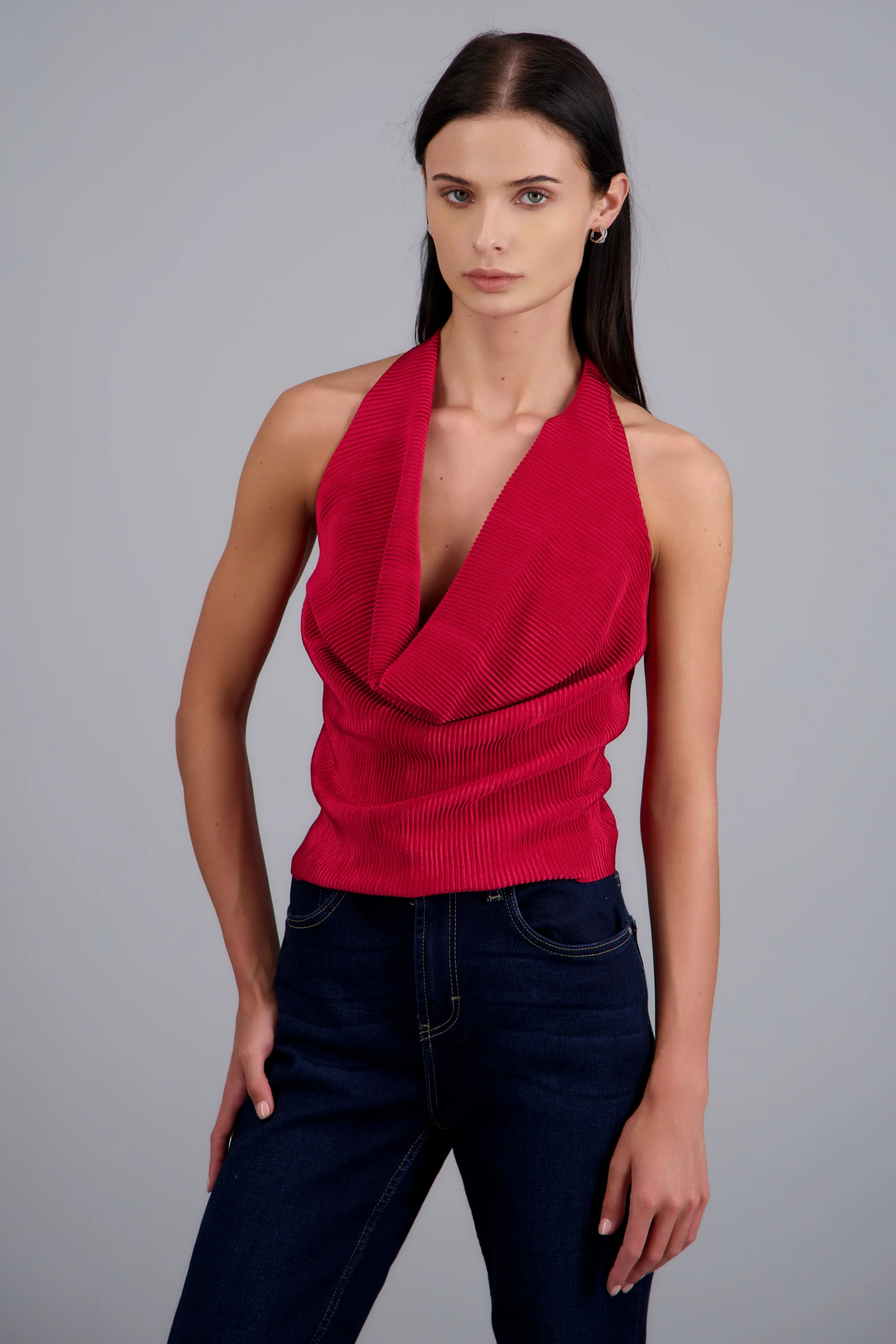 Blusa halter escote cascada detalle tela - Image 2