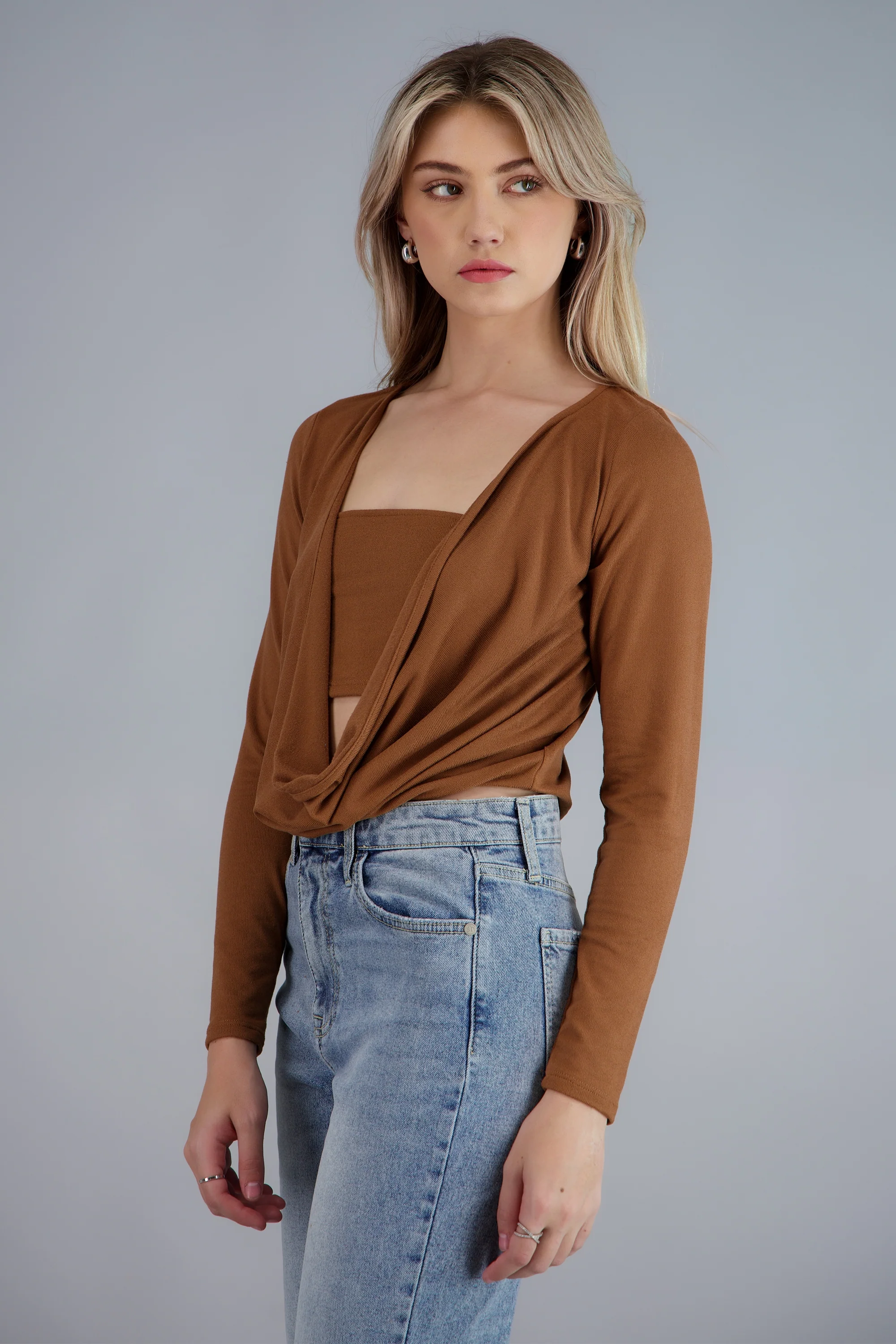 Blusa manga larga escote cascada con top - Image 3