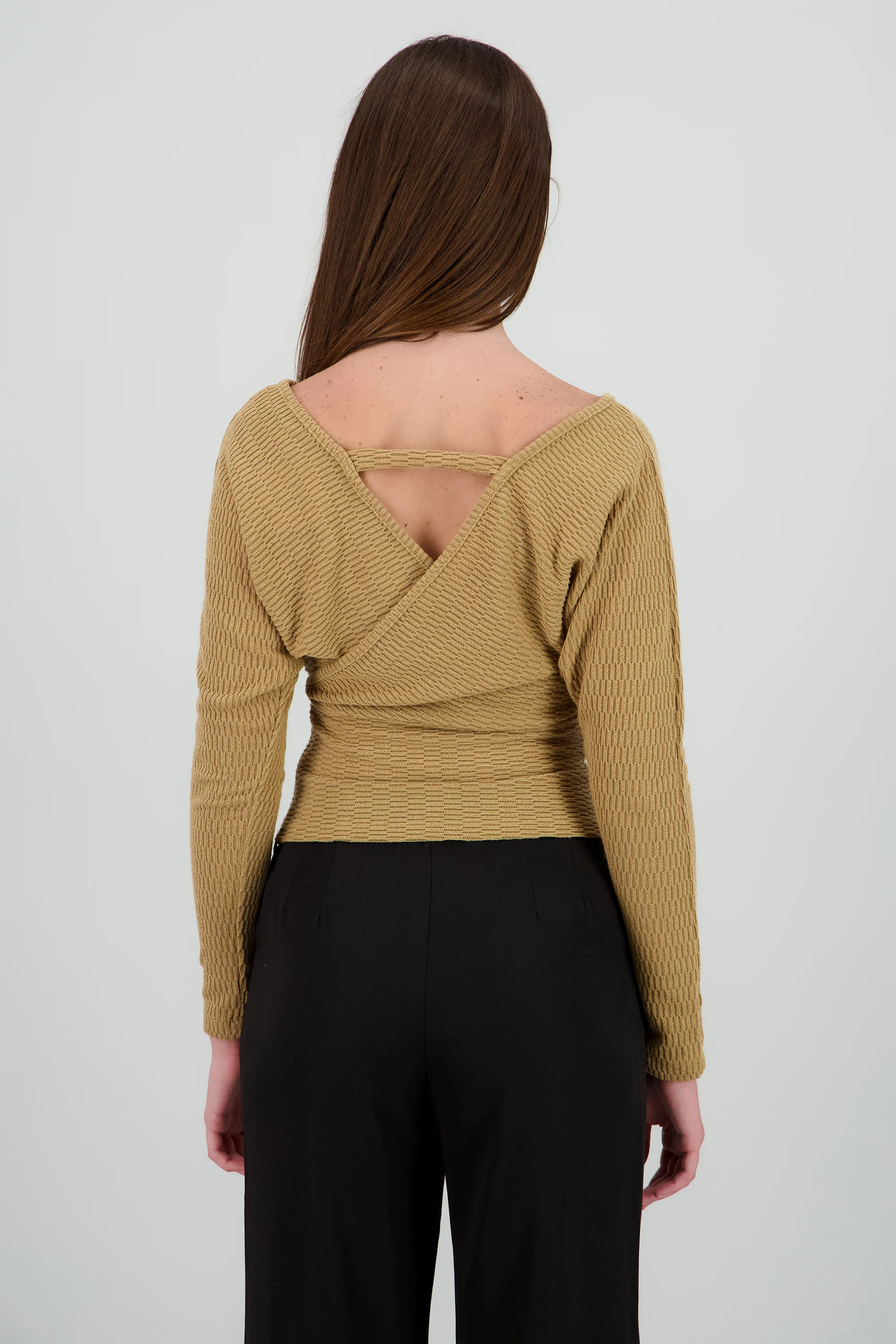 Blusa manga larga escote cruzado - Image 4