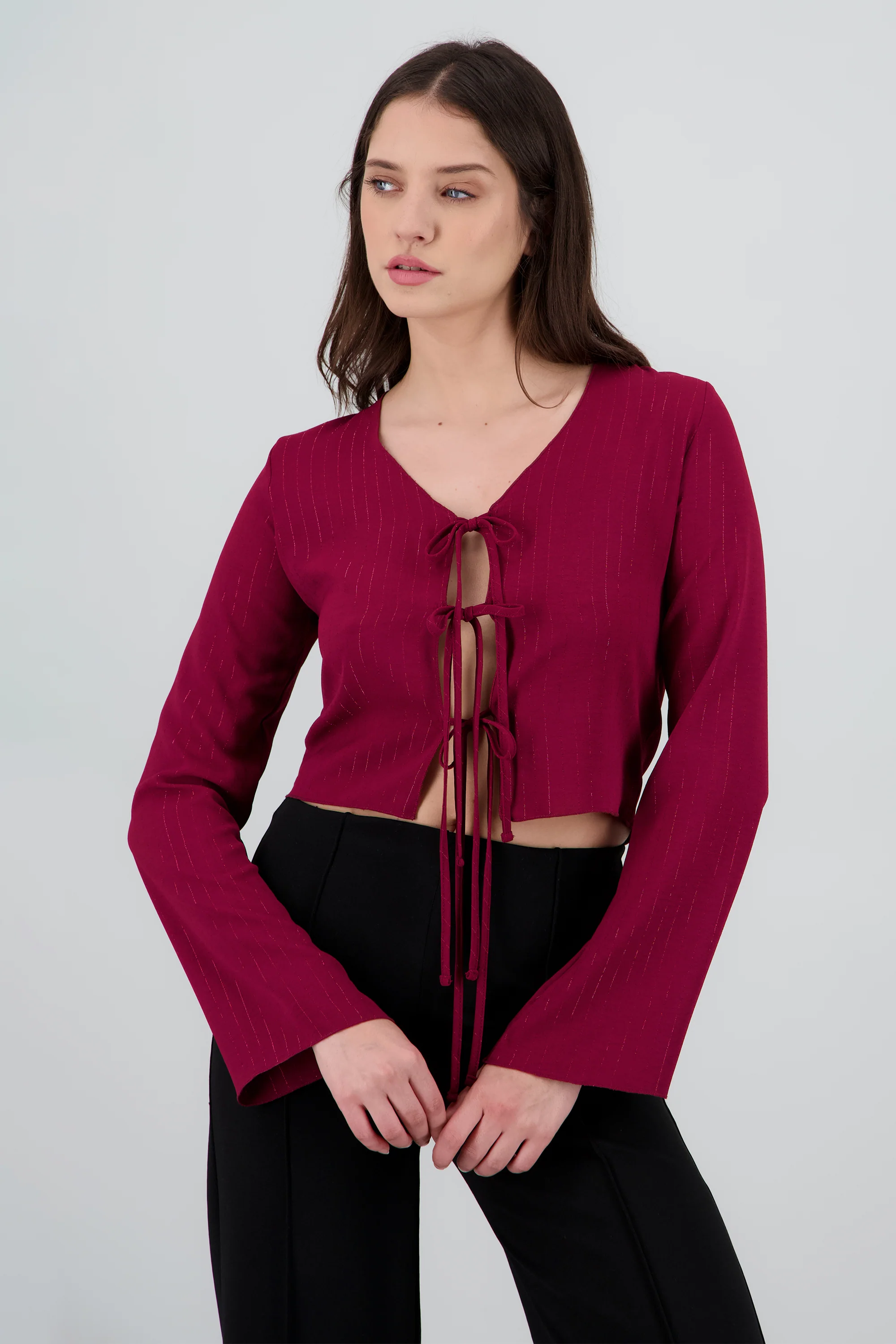 Blusa manga larga escote detalle moños - Image 2