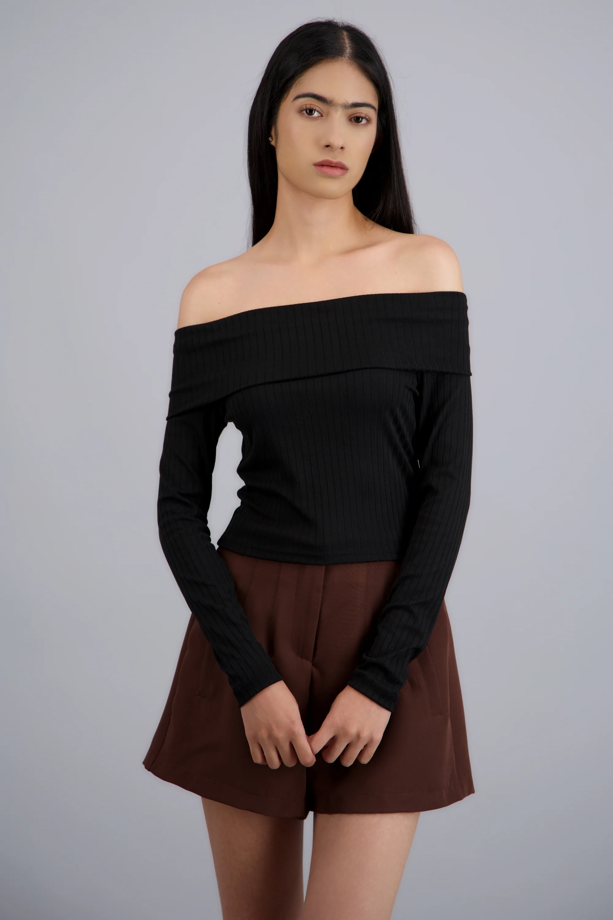 Blusa off shoulder manga larga - Image 3