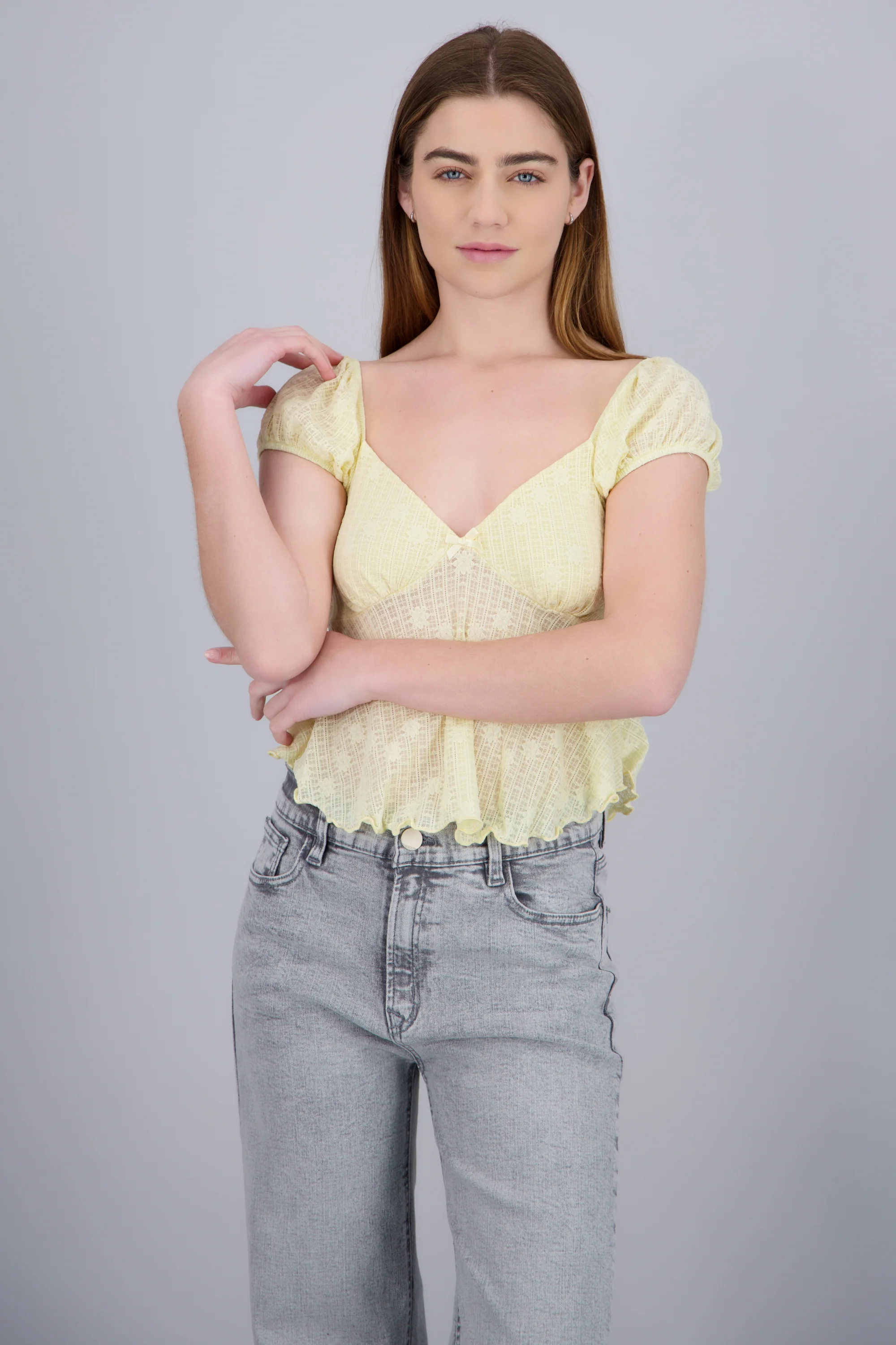 Blusa peplum encaje detalle moño - Image 2