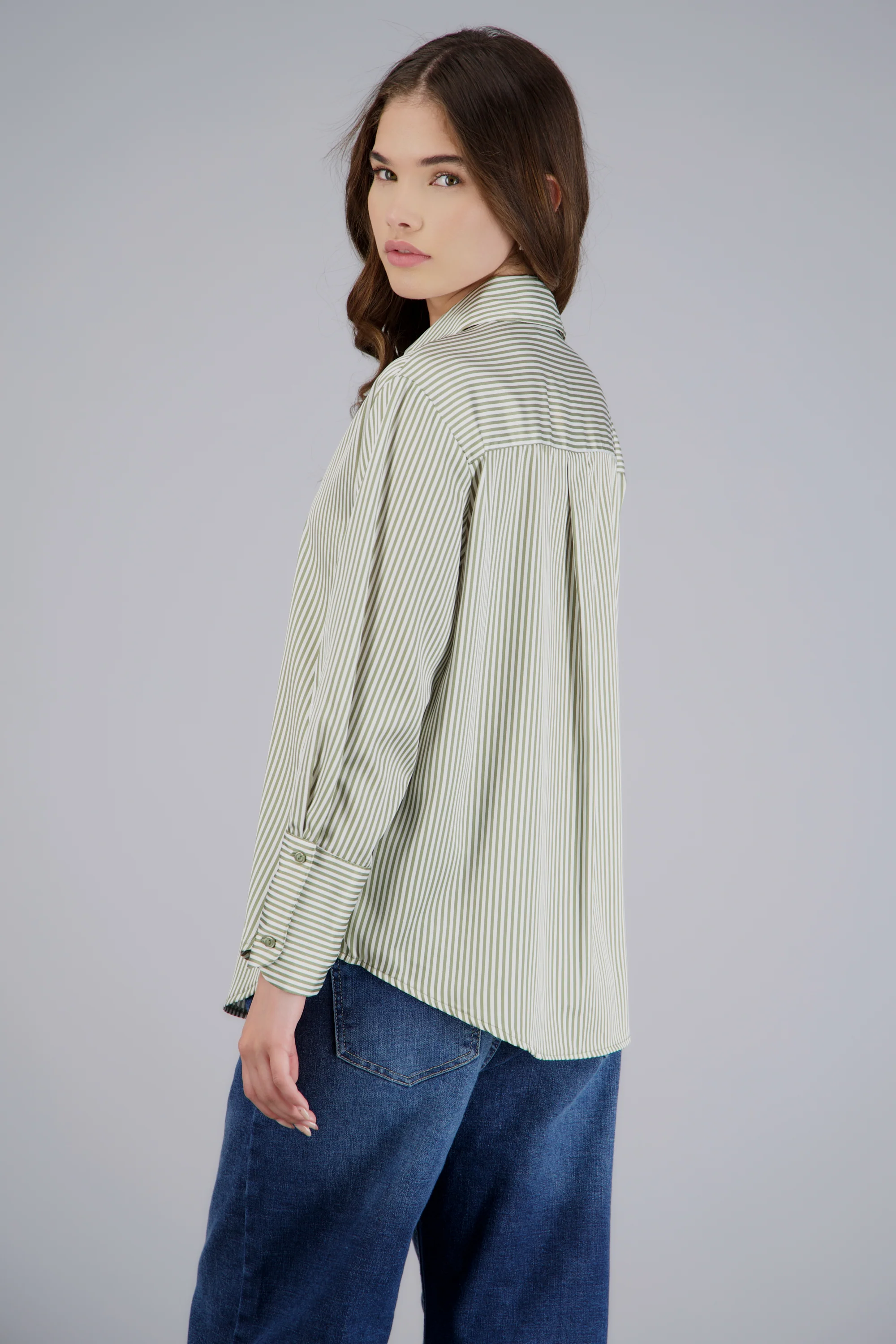 Blusa satin rayas manga larga Hypsters - Image 4