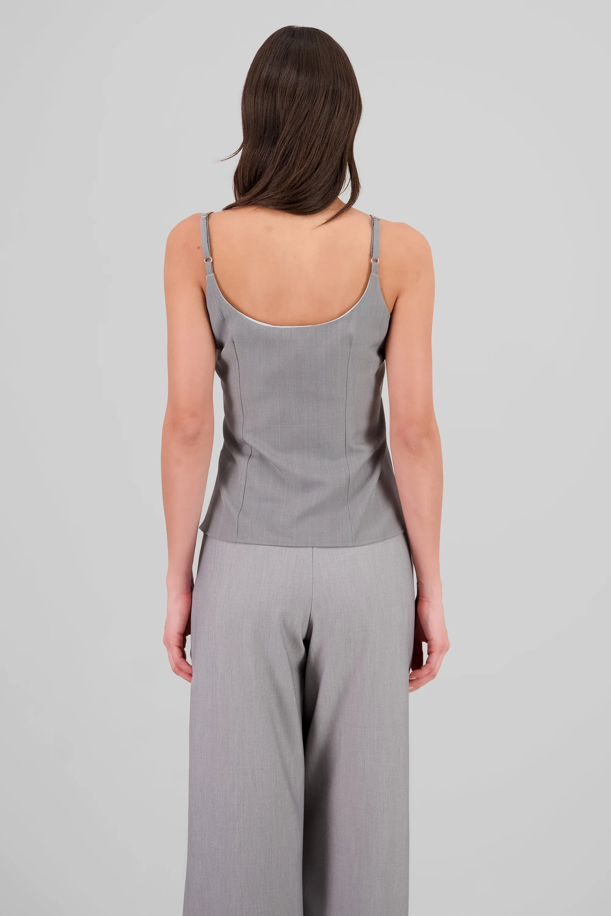 Blusa tirantes detalle cortes - Image 4