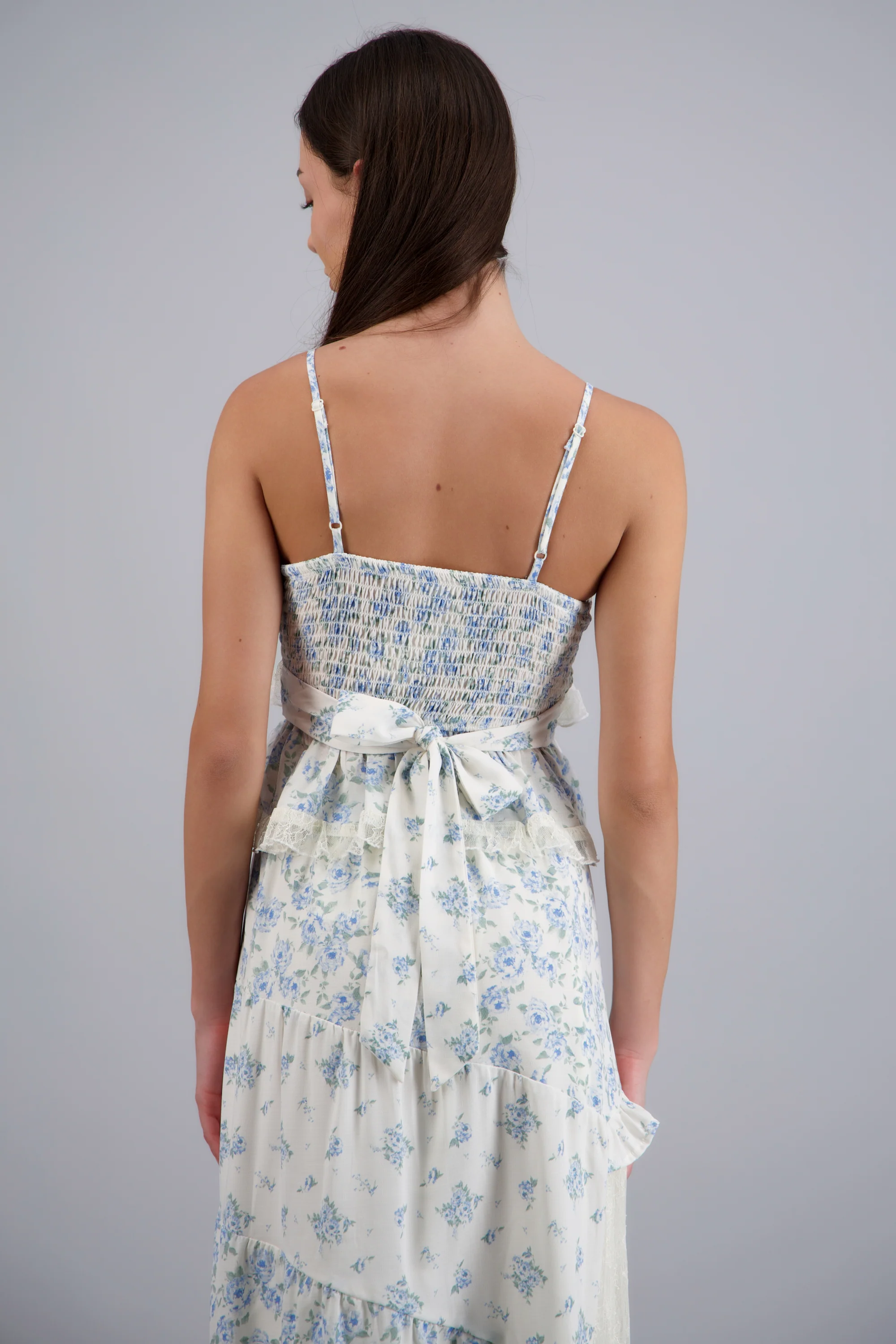 Blusa olanes flores detalle encajes - Image 4