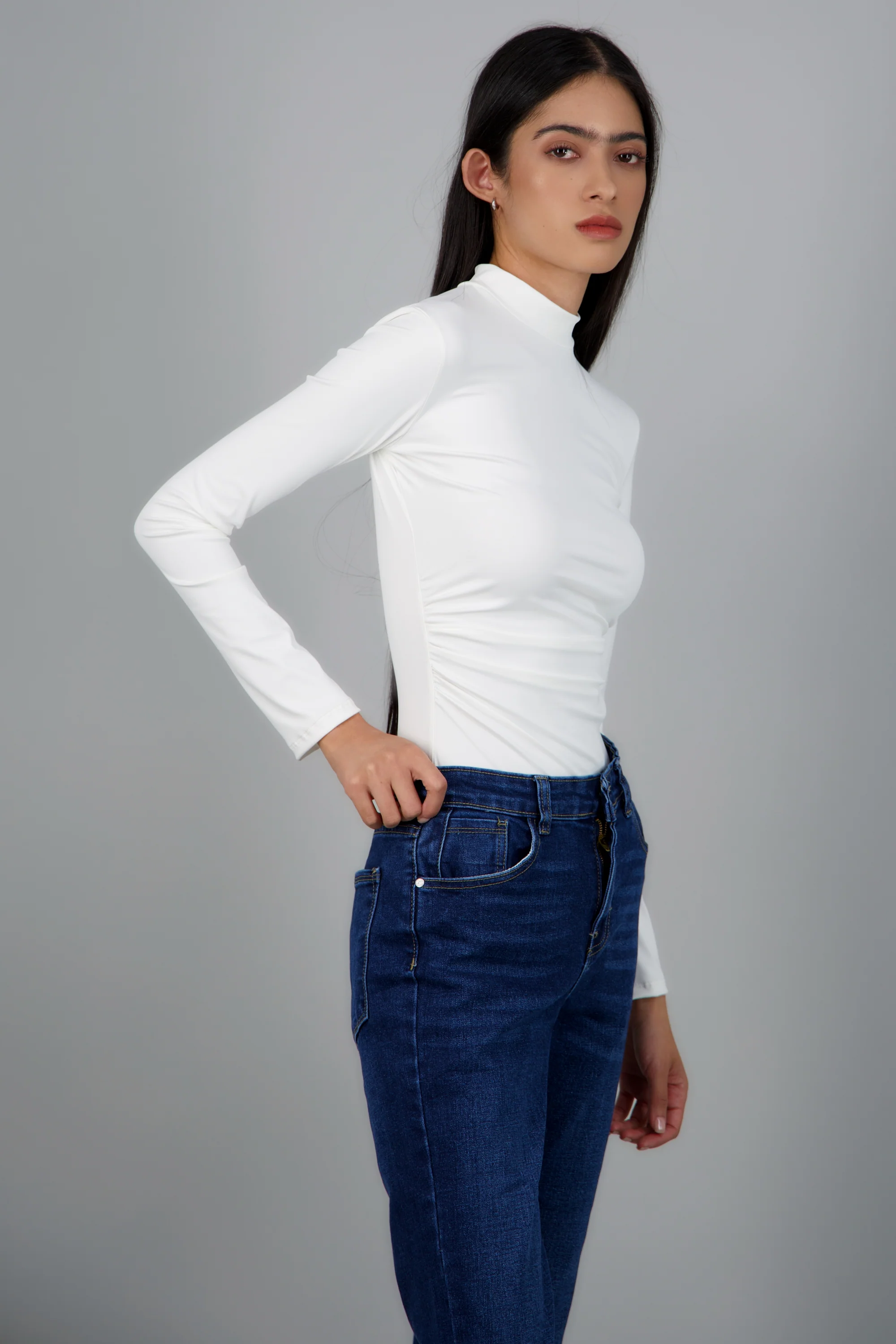 Body cuello alto detalle drapeado - Image 2