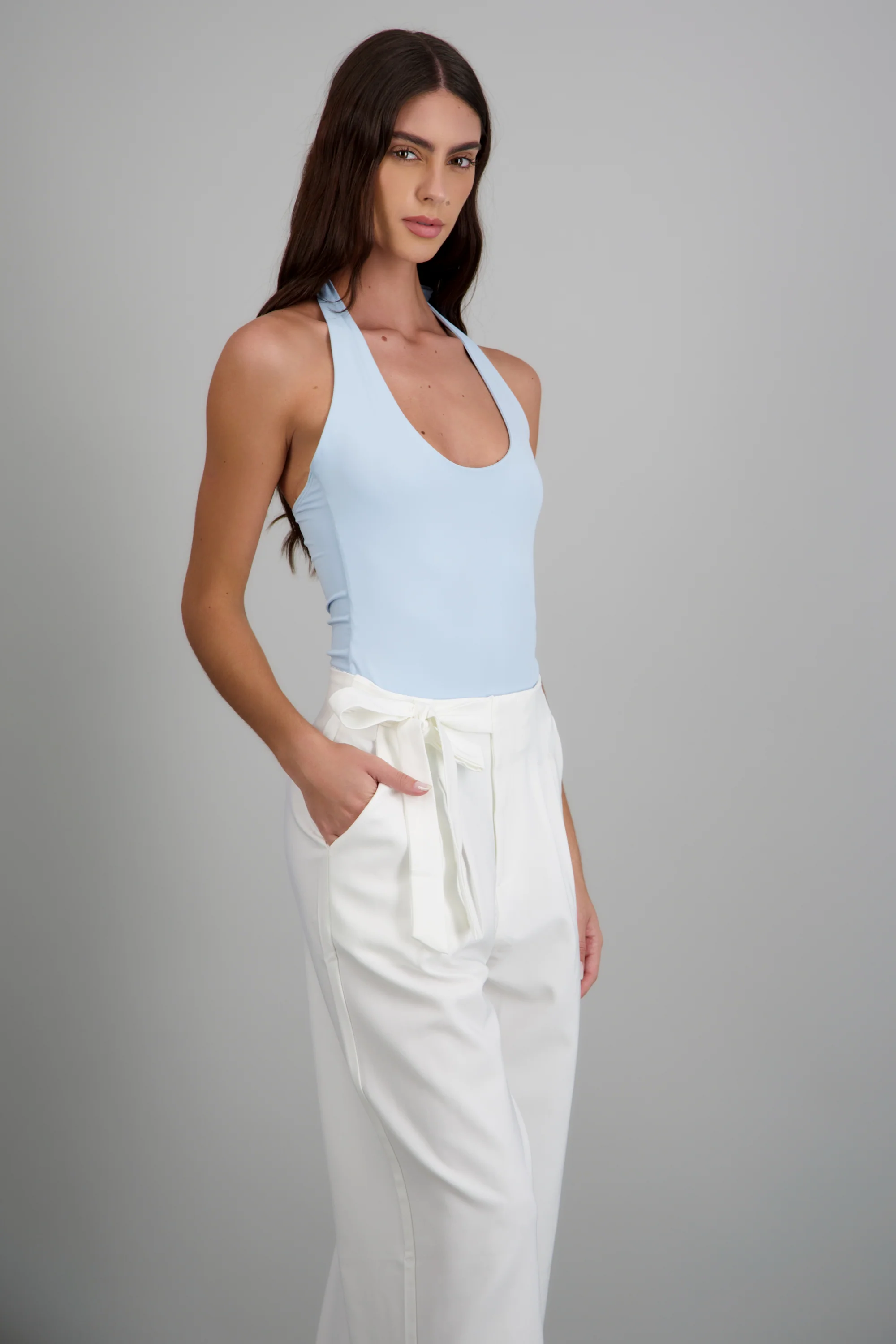 Body halter escote redondo - Image 2
