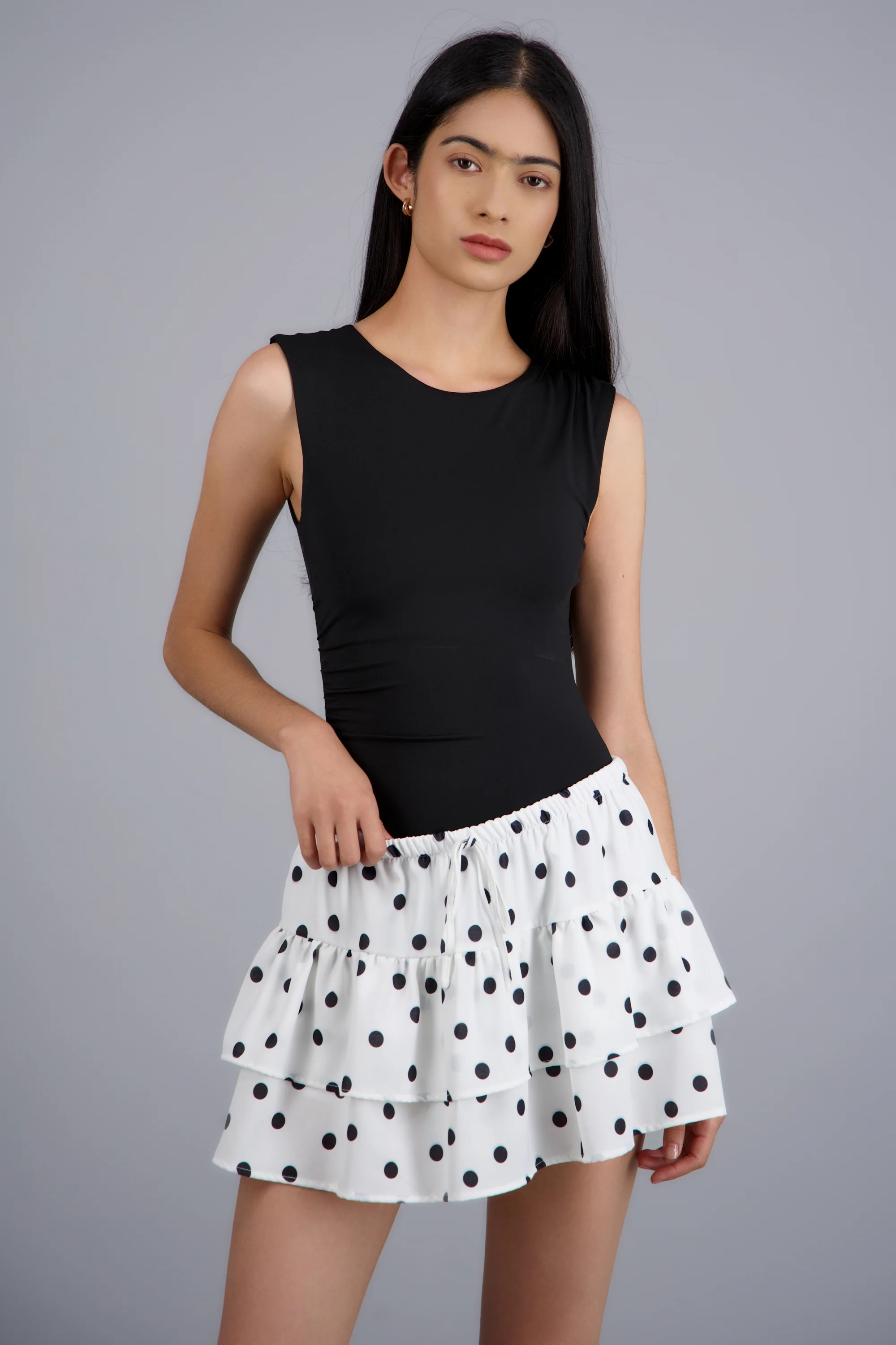 Body sin mangas detalle fruncido lateral