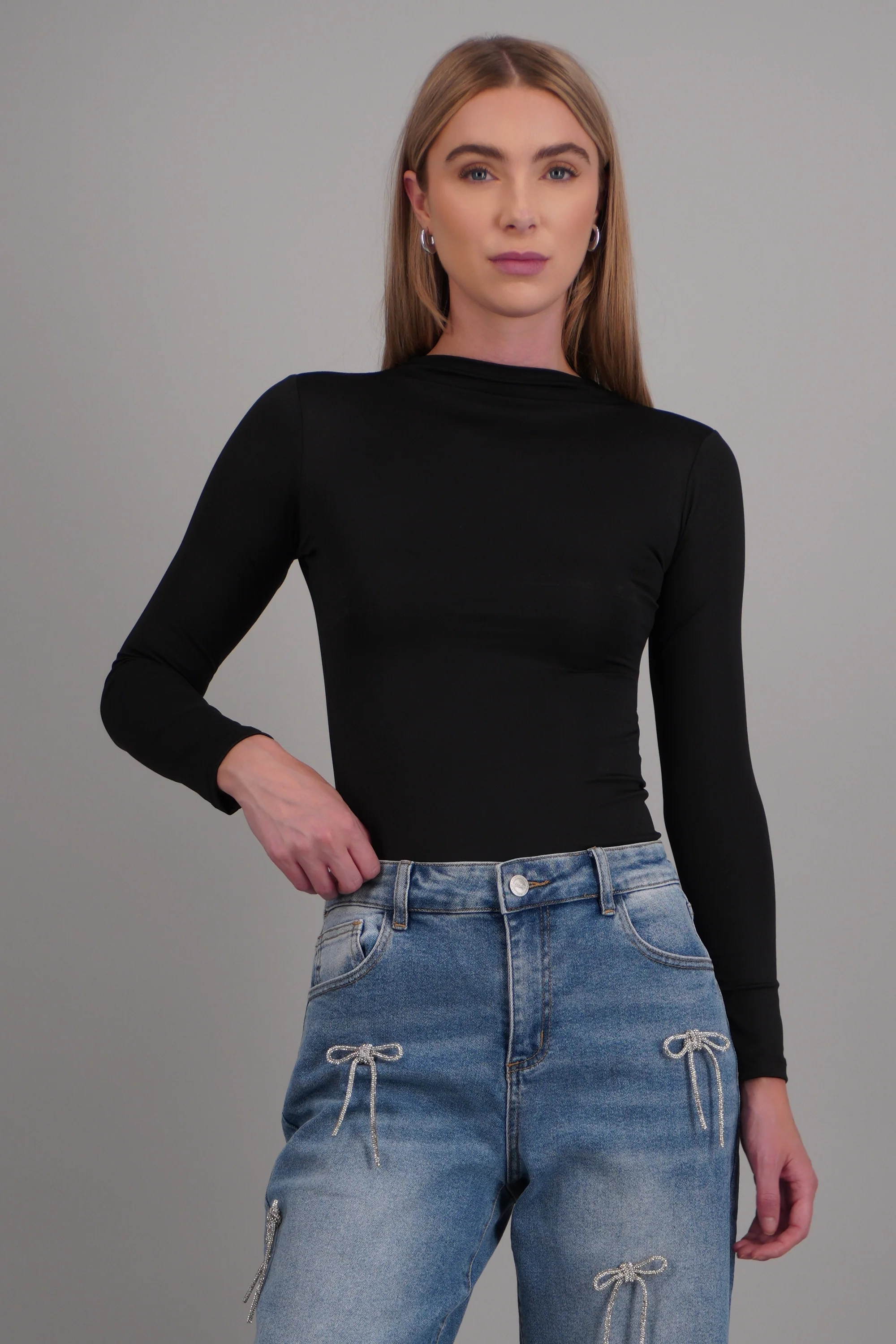 Bodysuit cuello alto recto