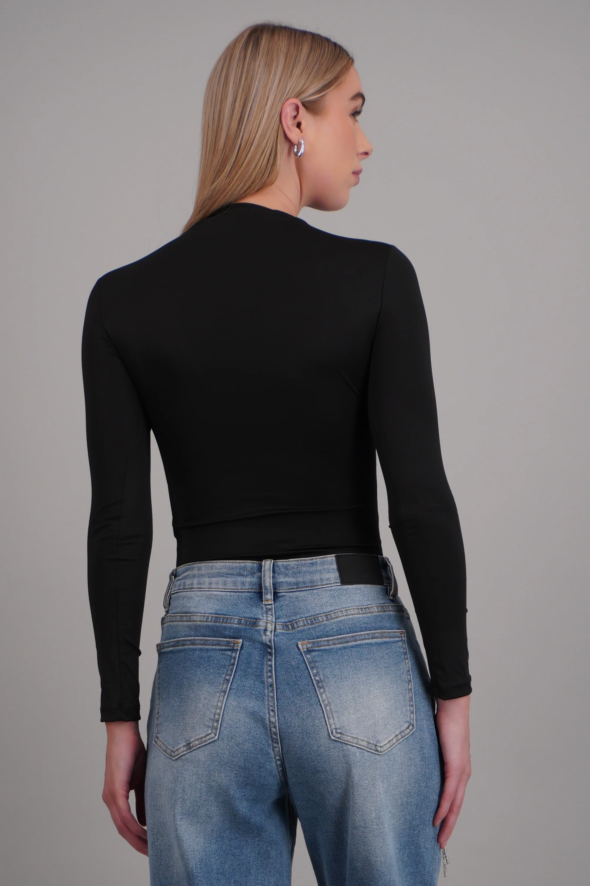 Bodysuit cuello alto recto - Image 4