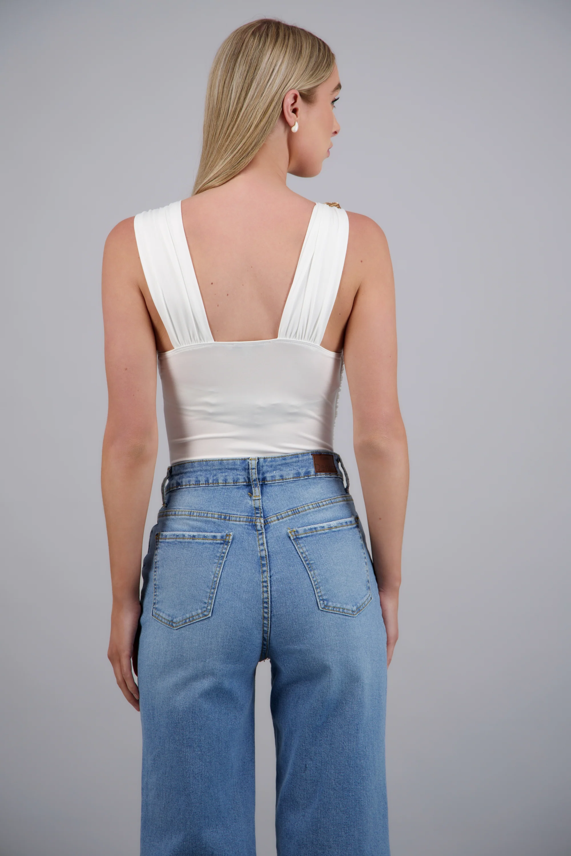 Bodysuit detalle flor - Image 3