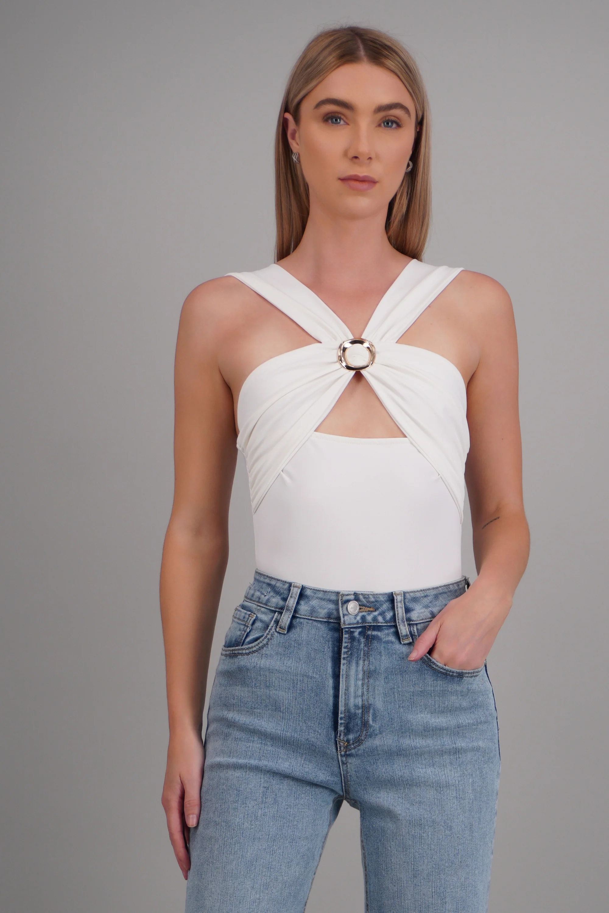 Bodysuit detalle herraje con abertura