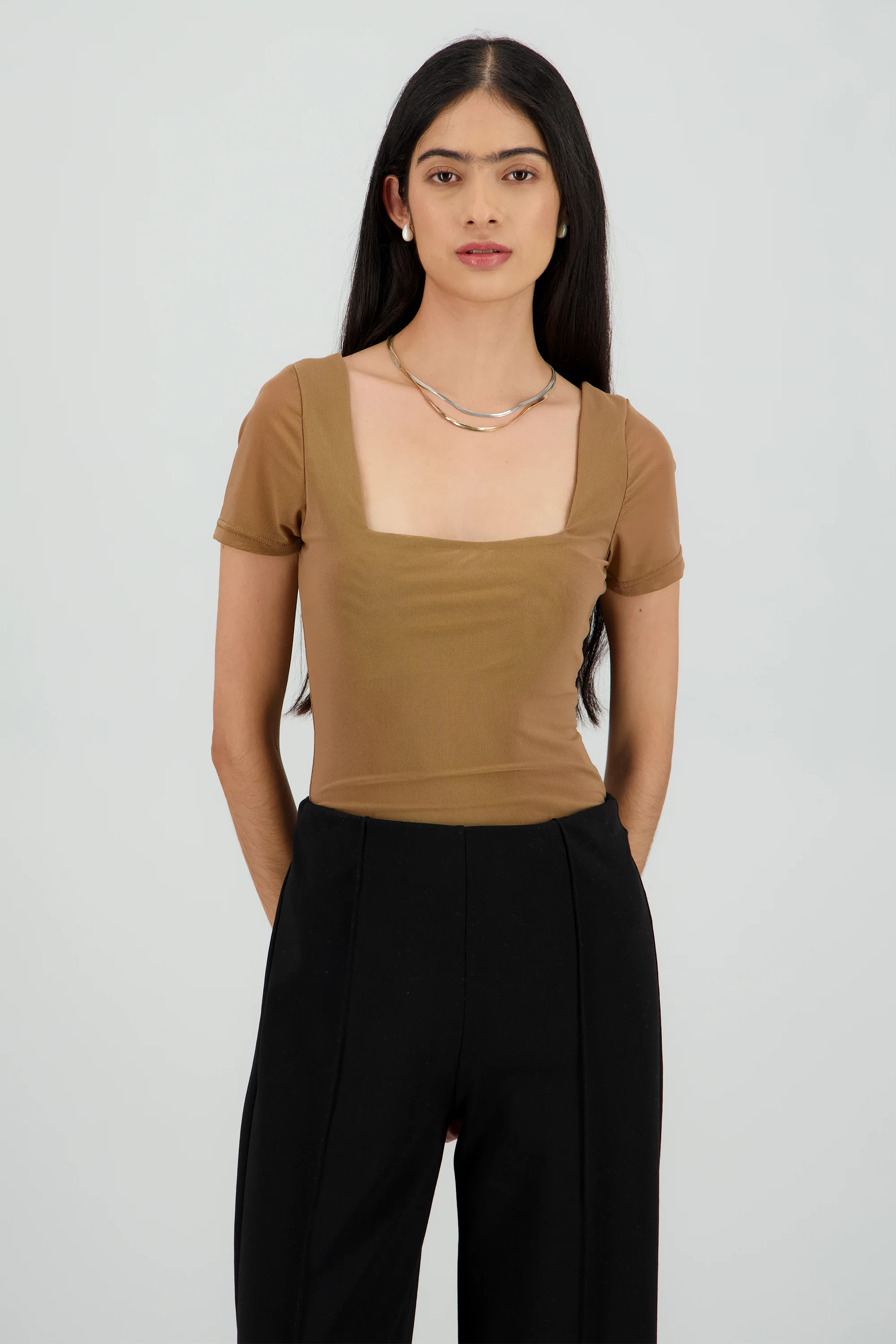 BODYSUIT ESCOTE CUADRADO MANGA CORTA - Image 2