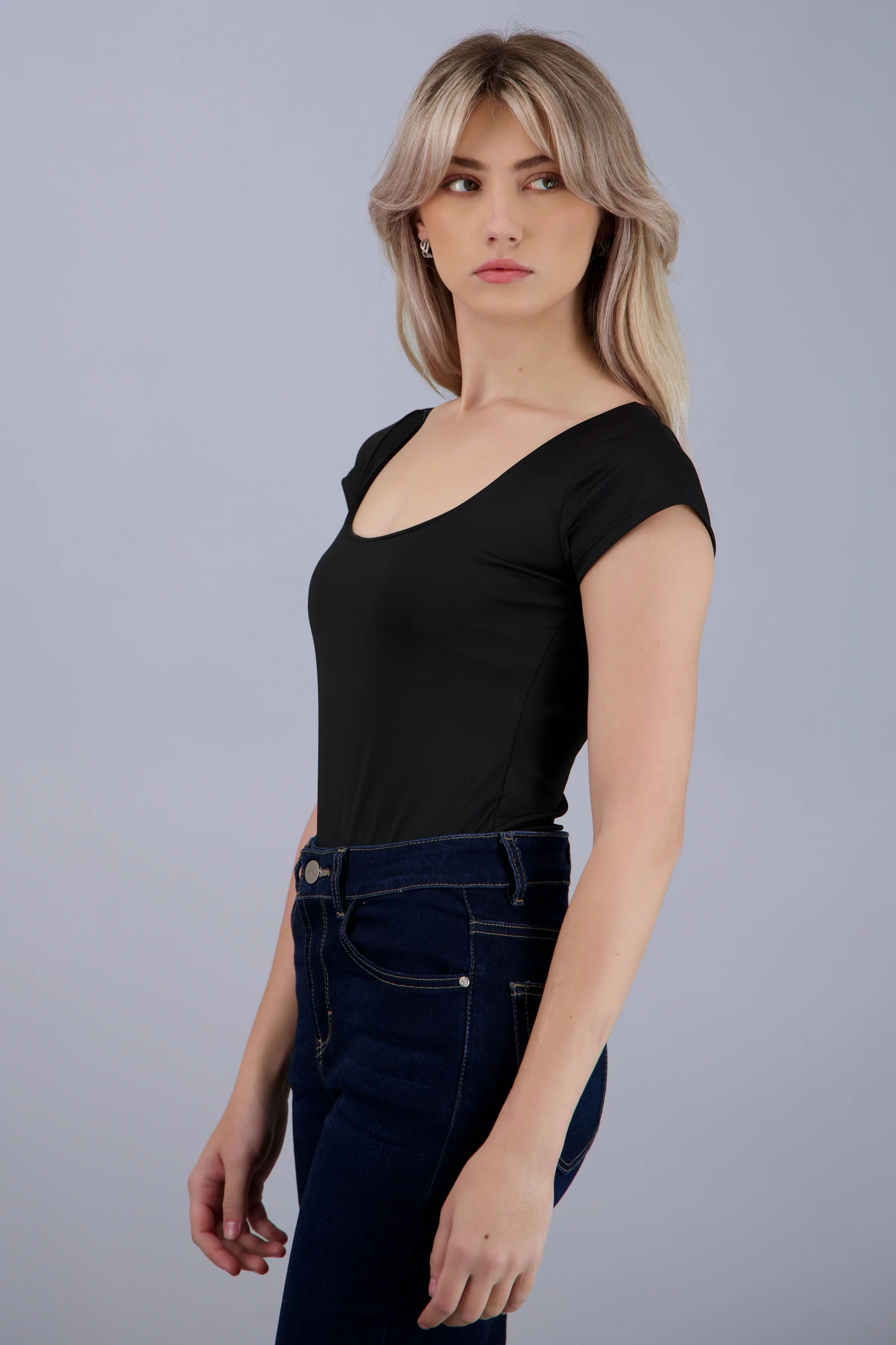 Bodysuit escote redondo manga corta liso - Image 2