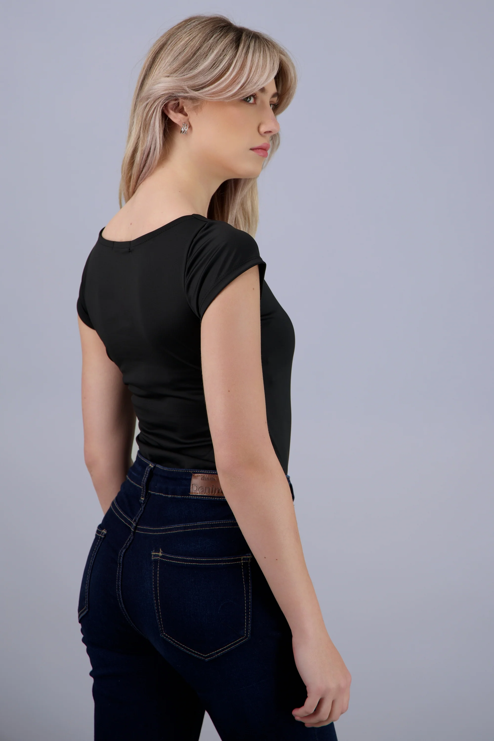 Bodysuit escote redondo manga corta liso - Image 3