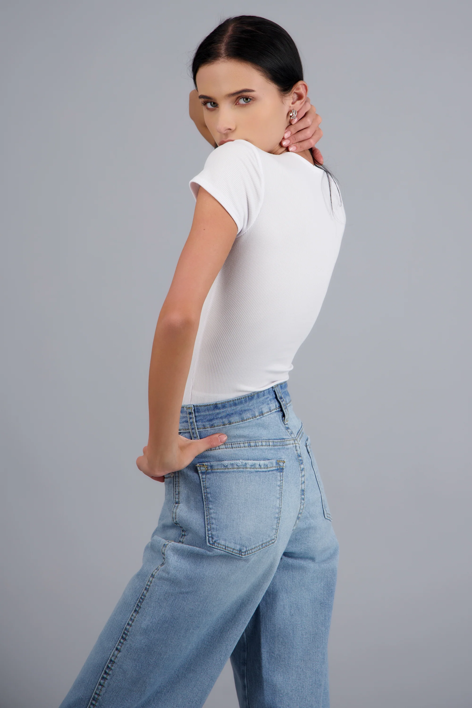 Bodysuit escote scoop manga corta rib - Image 3