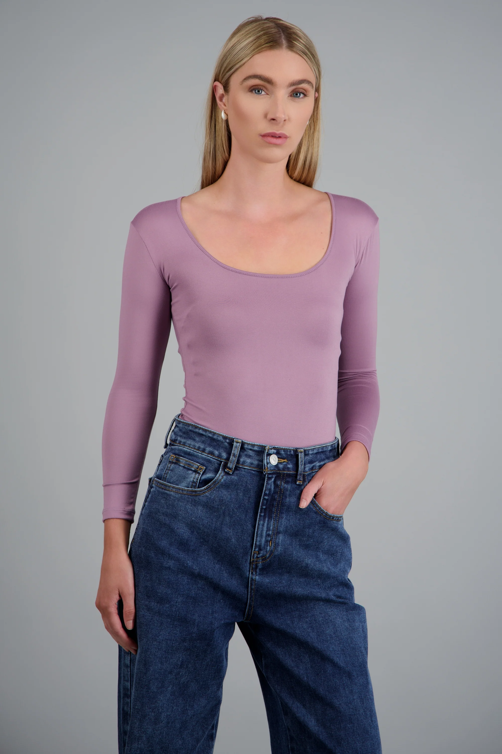 Bodysuit Liso Cuello Scoop - Image 2