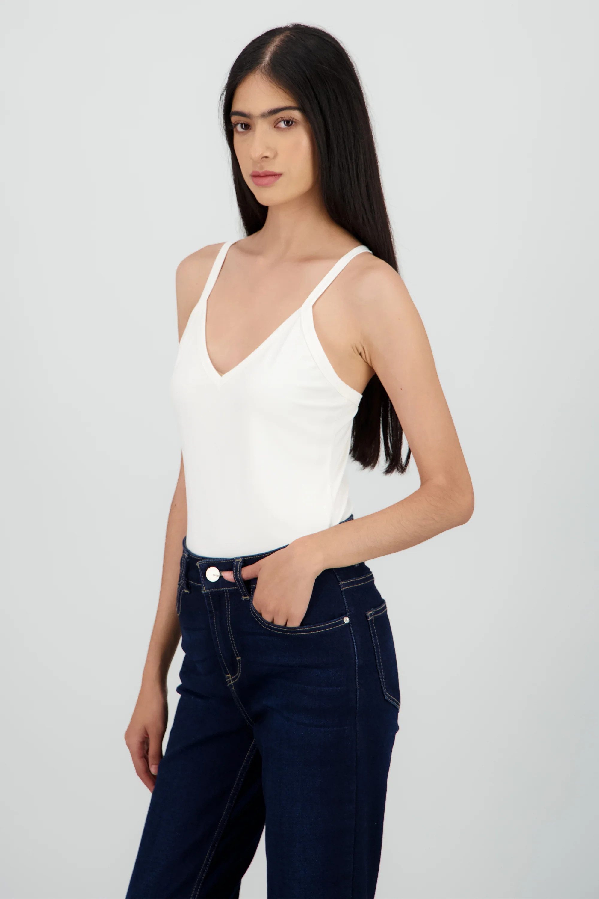 Bodysuit liso escote en v - Image 3