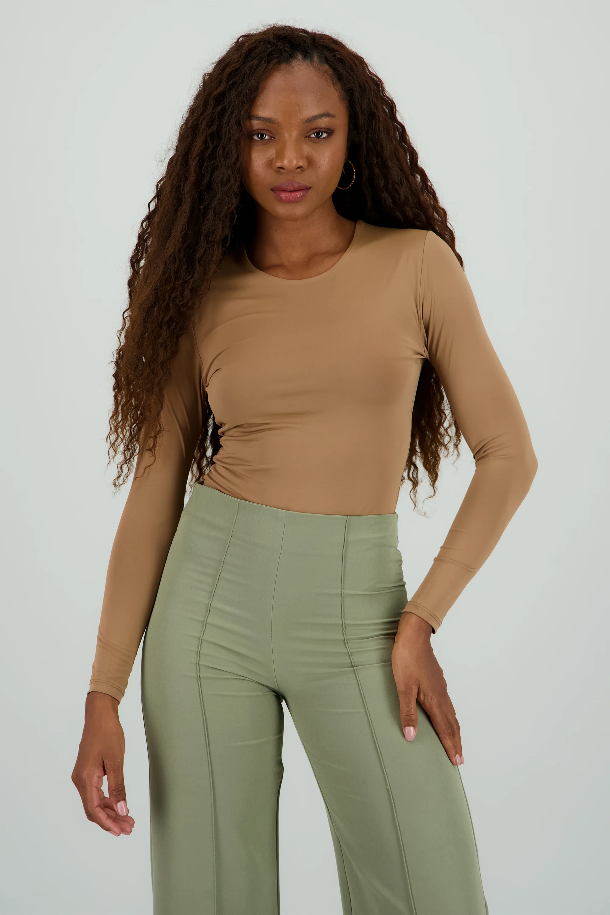 Bodysuit liso manga larga cuello redondo