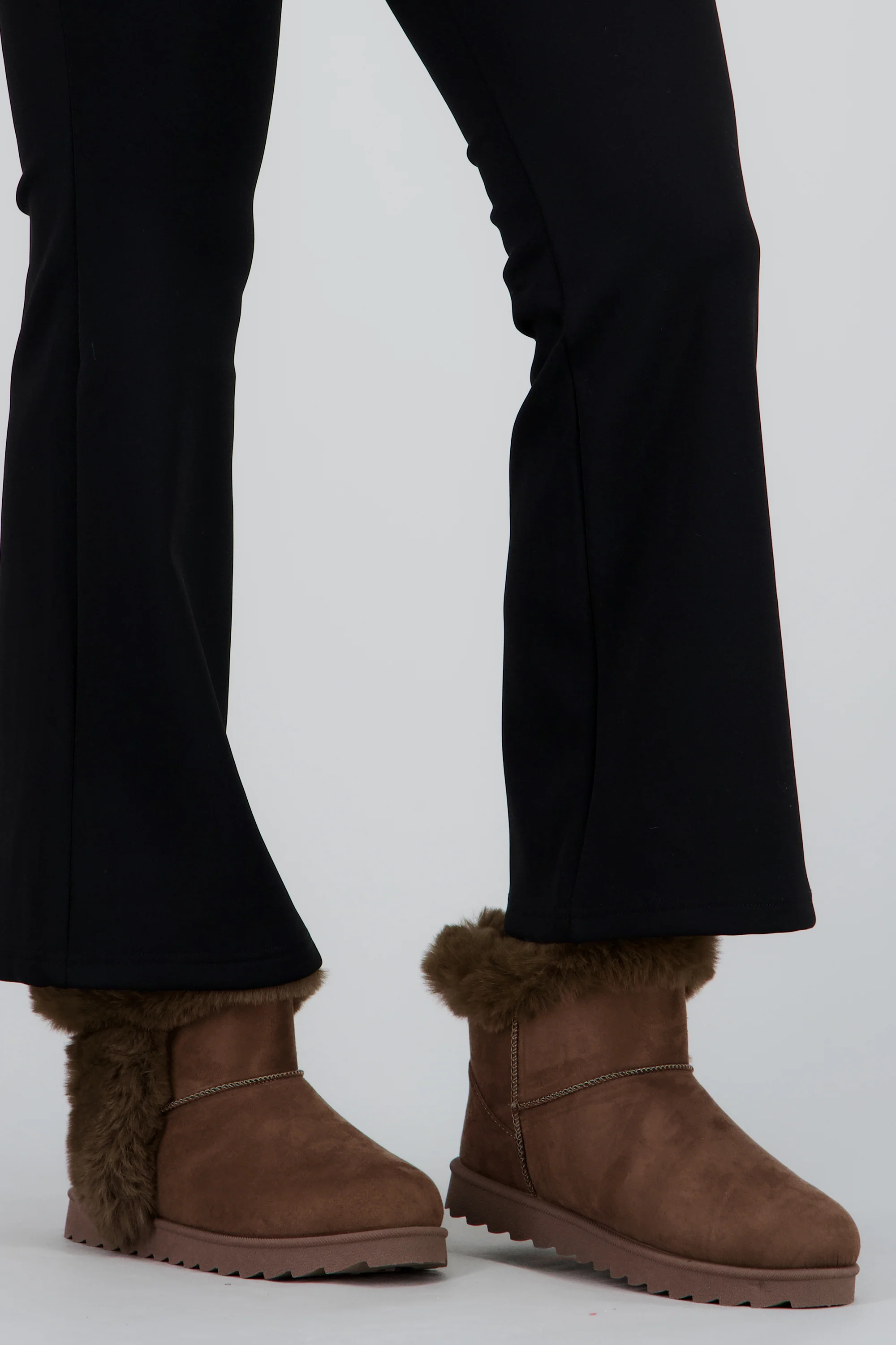 Bota invierno peluche fluffy - Image 7