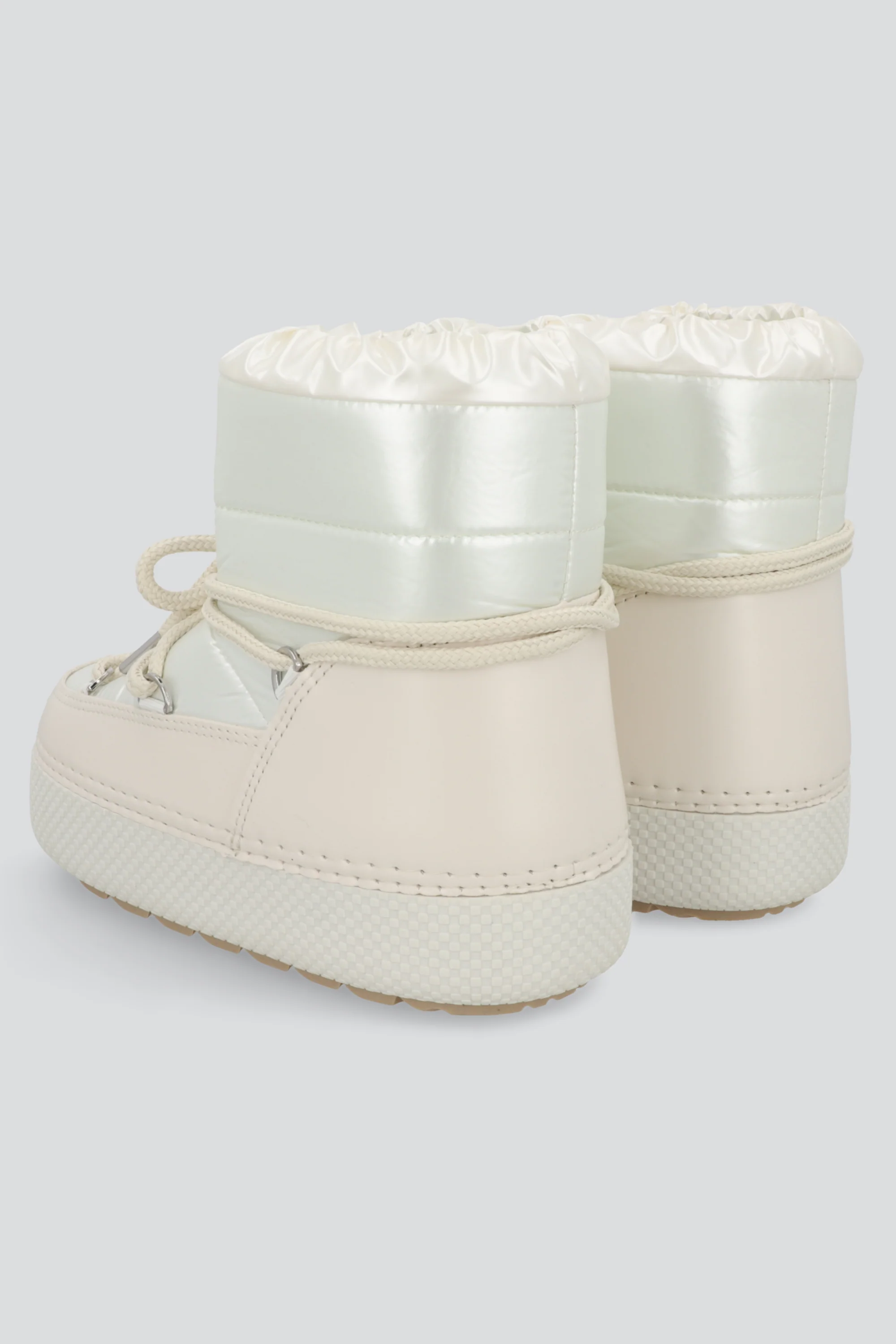 Bota invierno chunky con cordones - Image 3