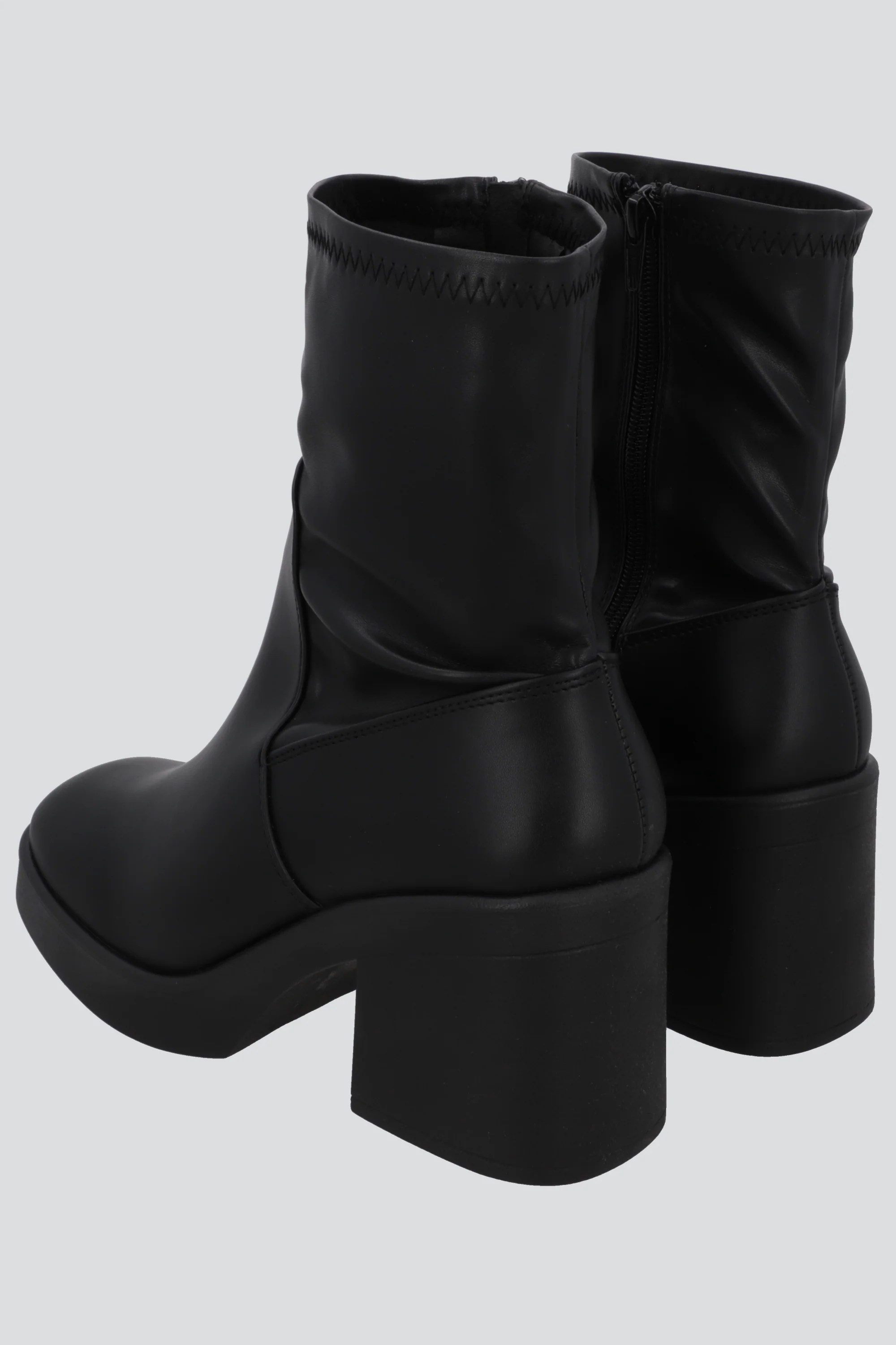 Botin casual stretch - Image 3
