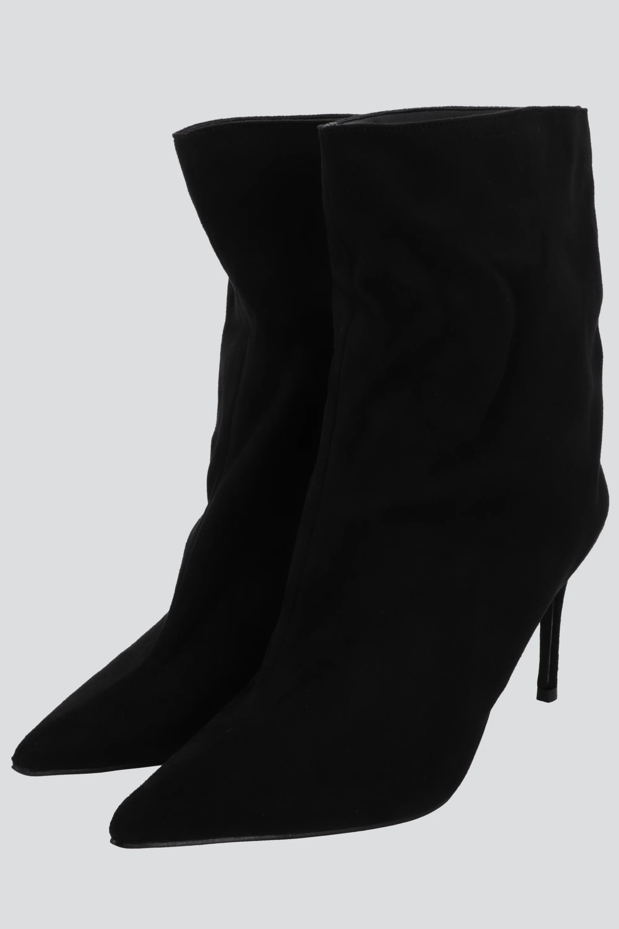 Botin pointy cubeta suede