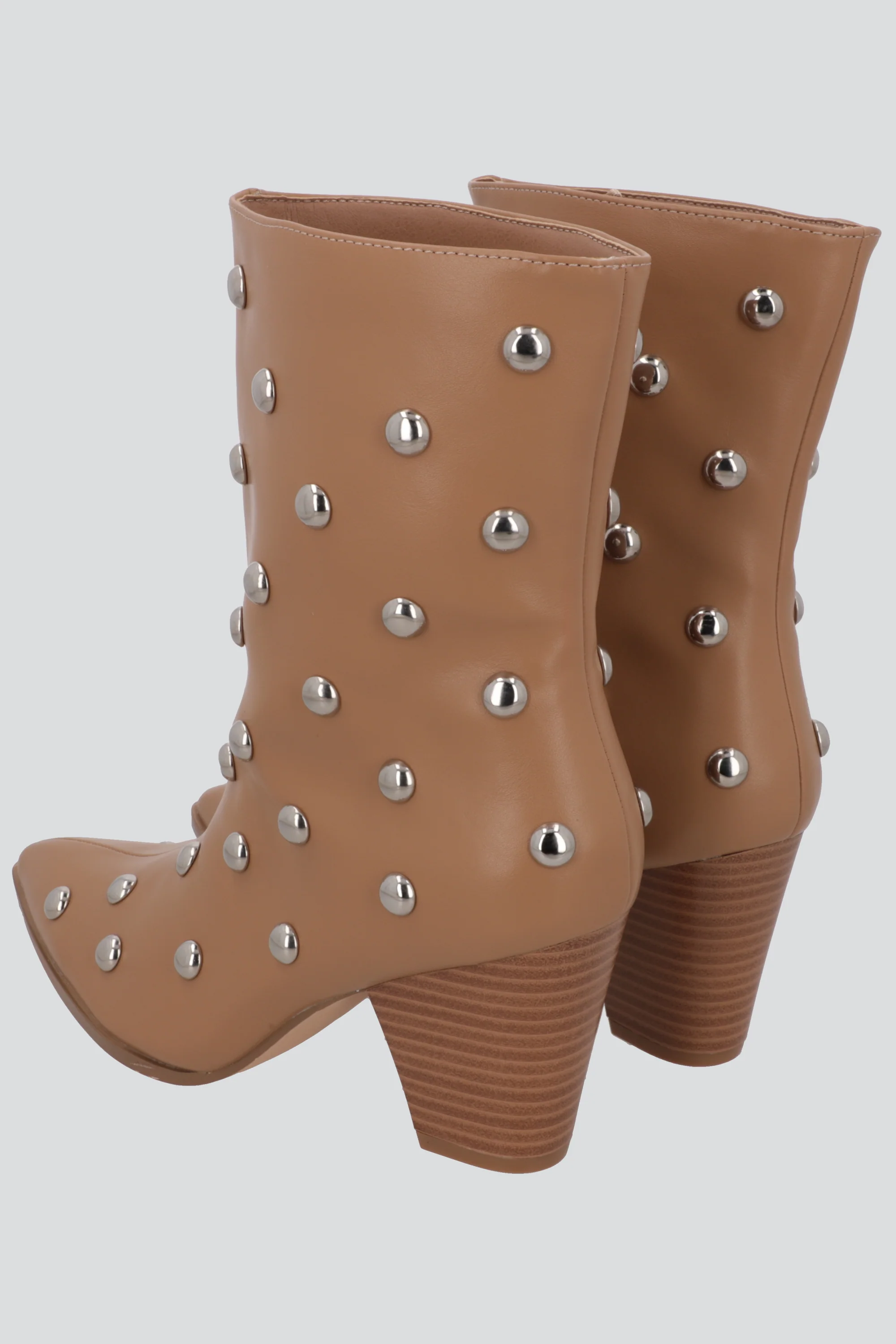 Botin pointy mega studs - Image 3