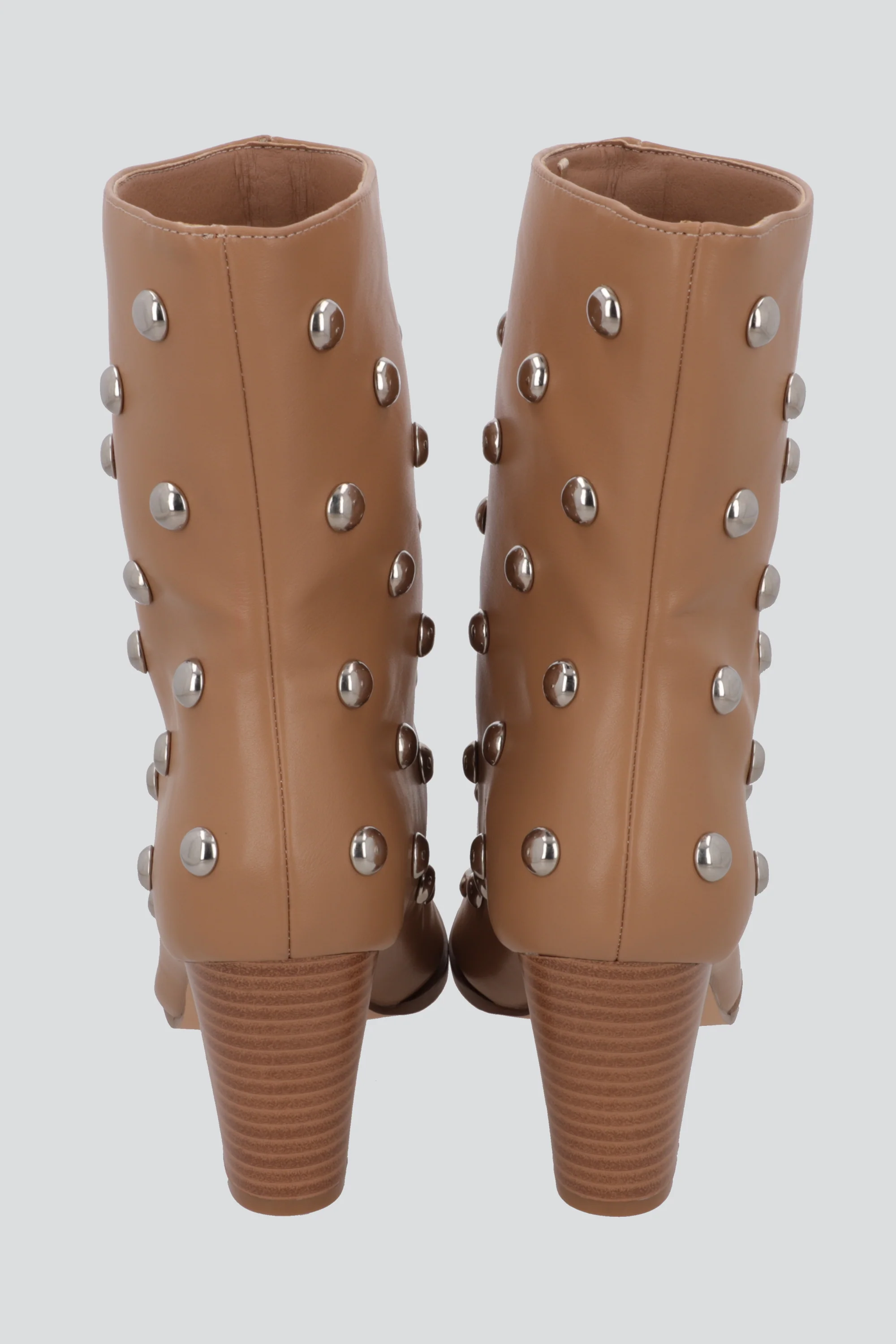 Botin pointy mega studs - Image 4