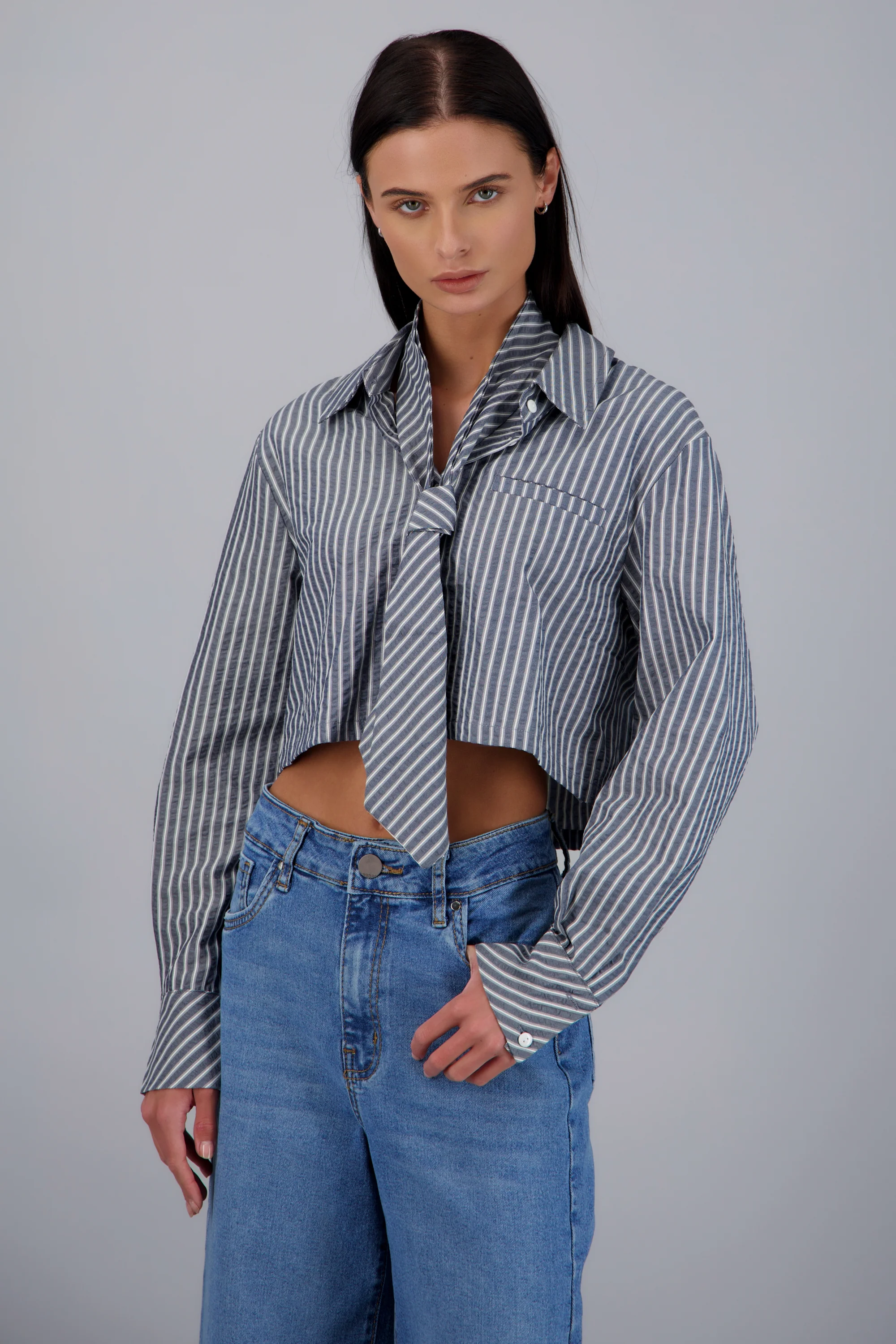 Camisa con corbata - Image 2