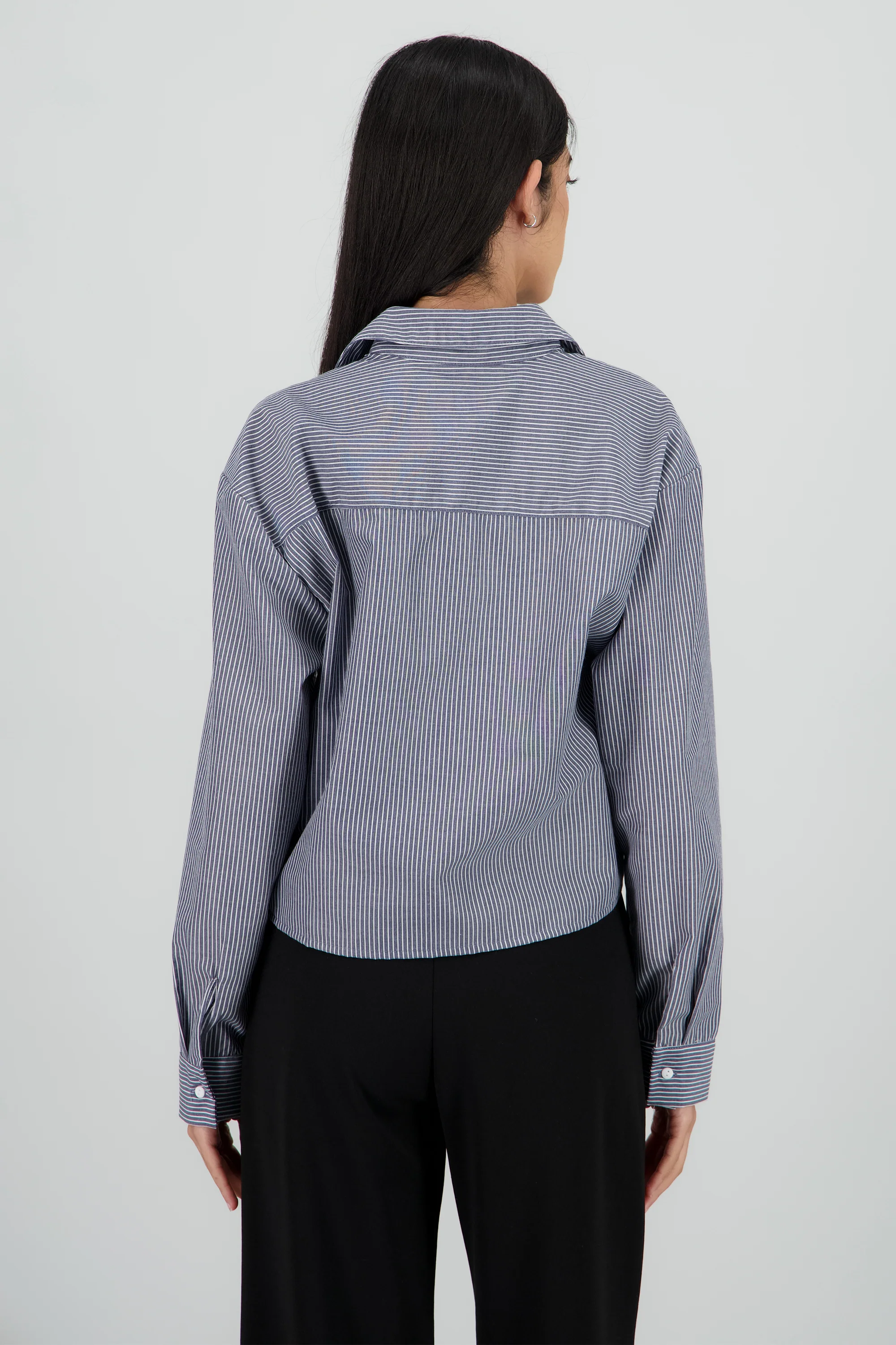 Camisa crop manga larga con rayas - Image 4