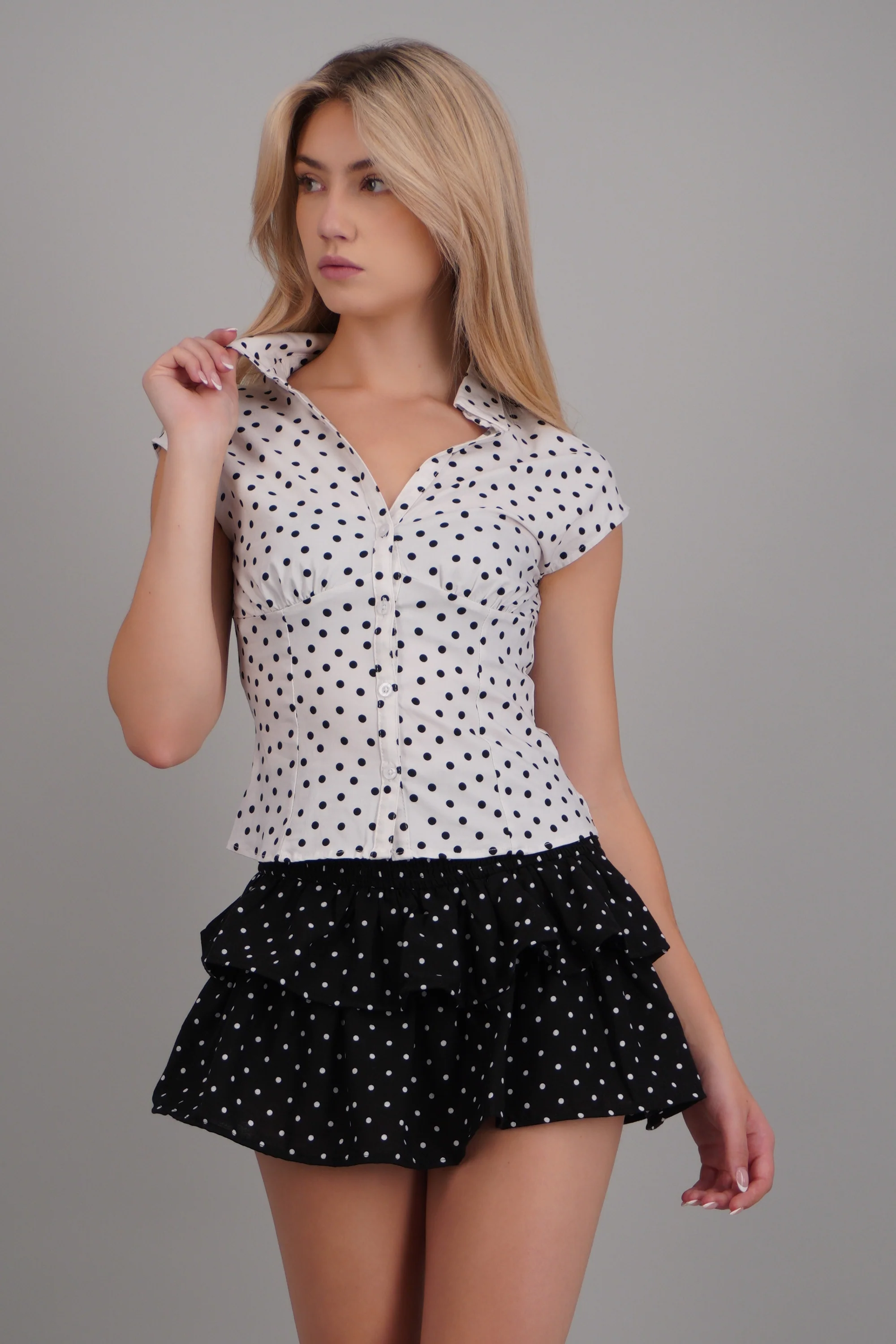 Camisa detalle cintura polka dots - Image 2