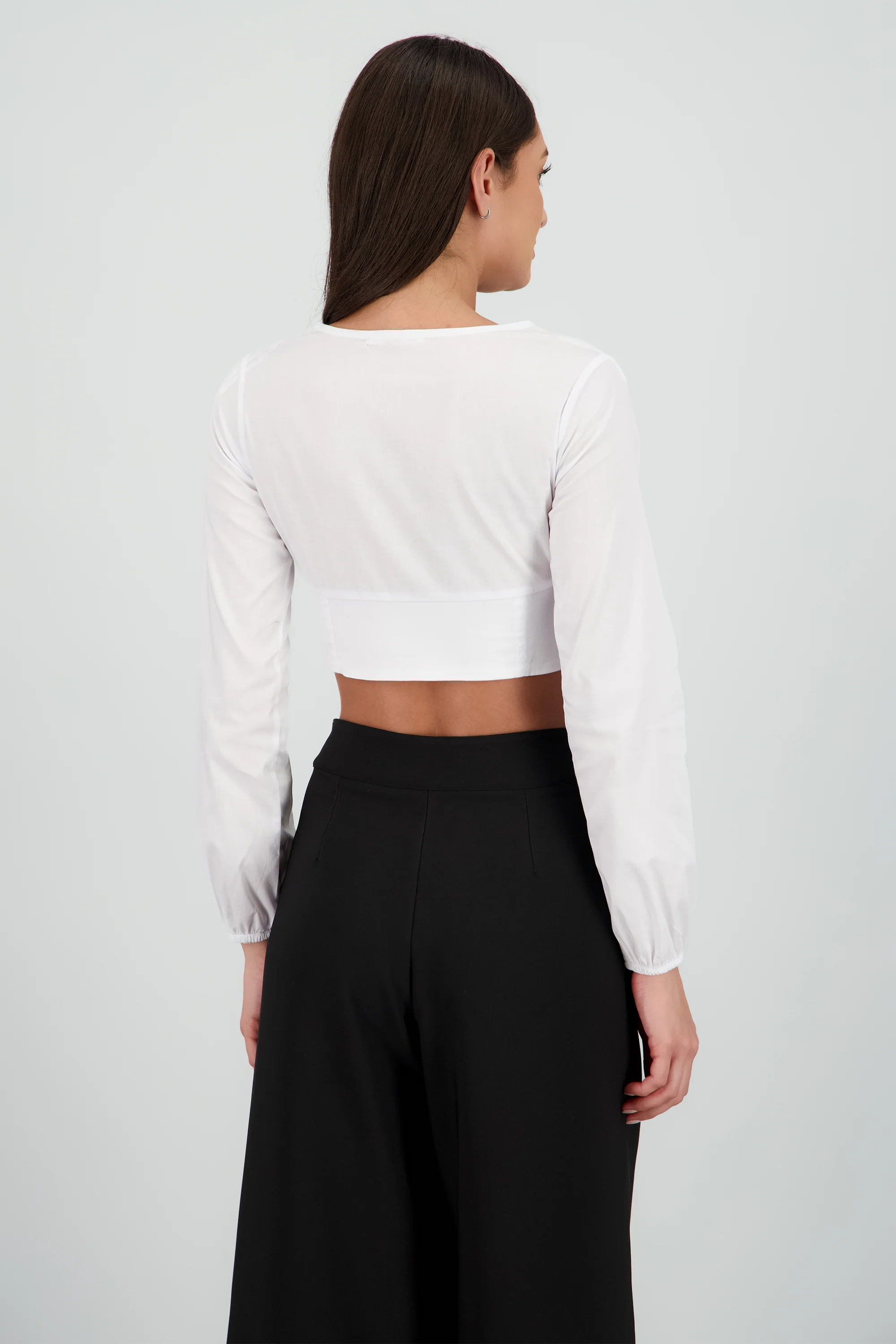 Camisa detalle cortes cuello v - Image 4