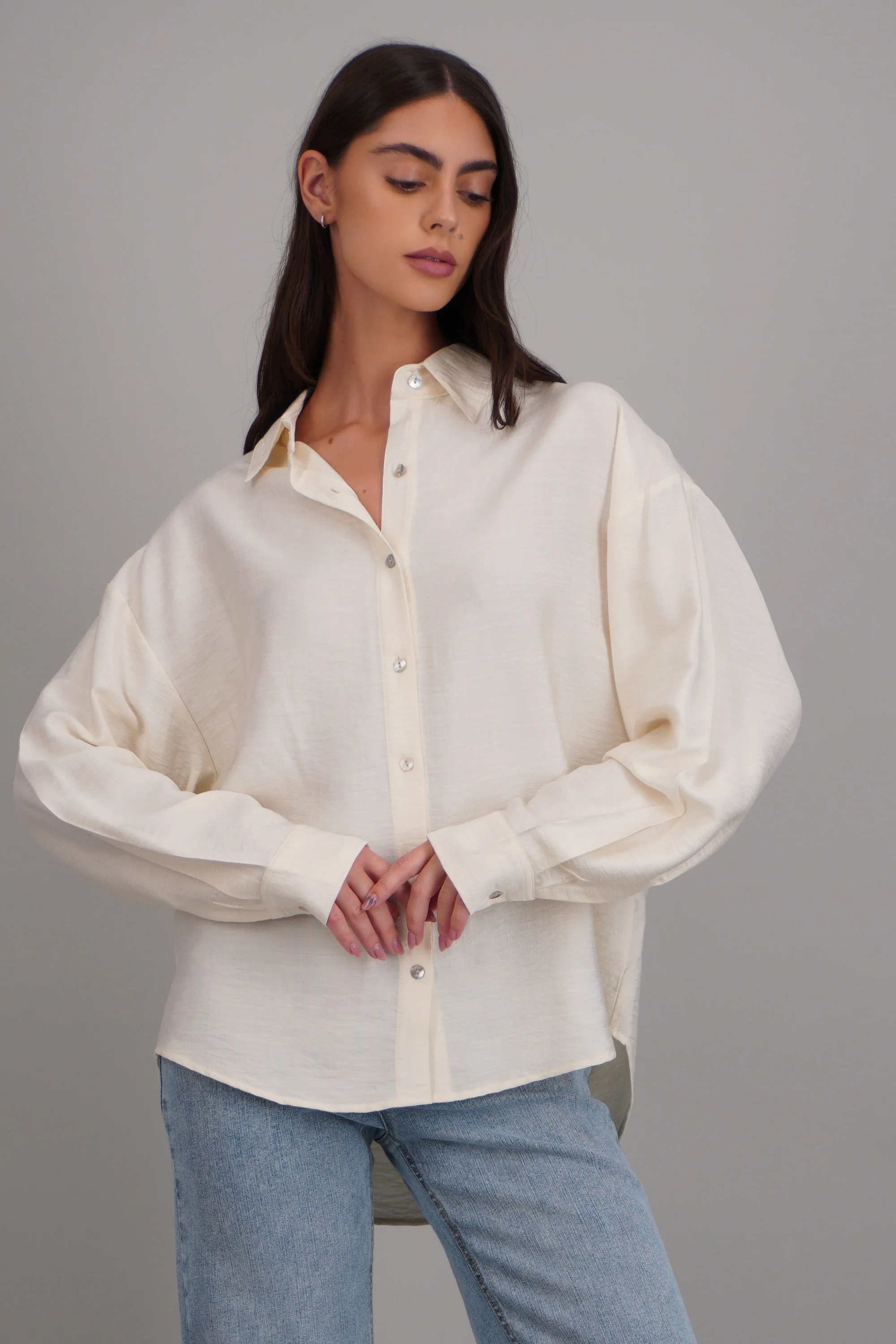 Camisa larga con puños - Image 3
