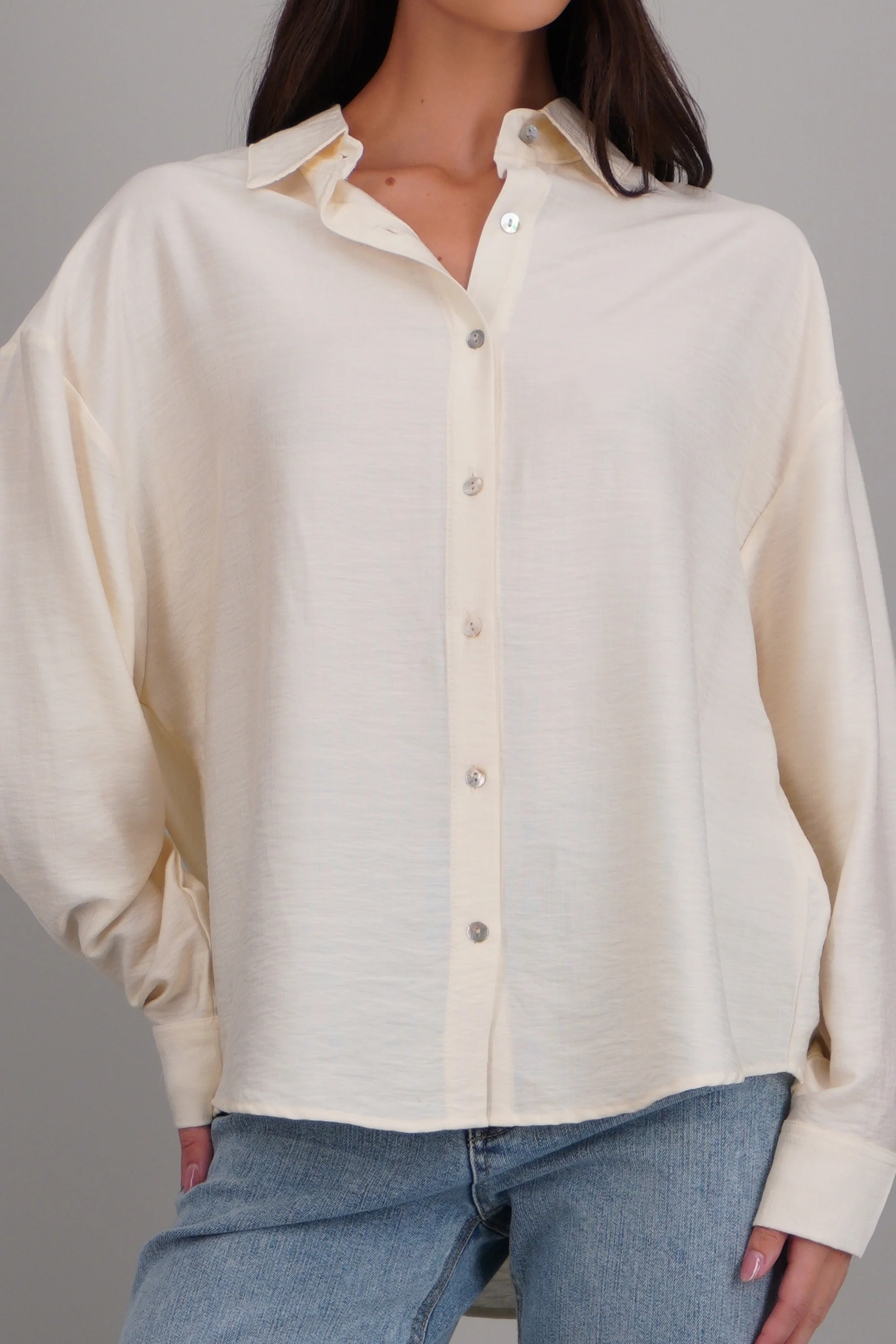 Camisa larga con puños - Image 5