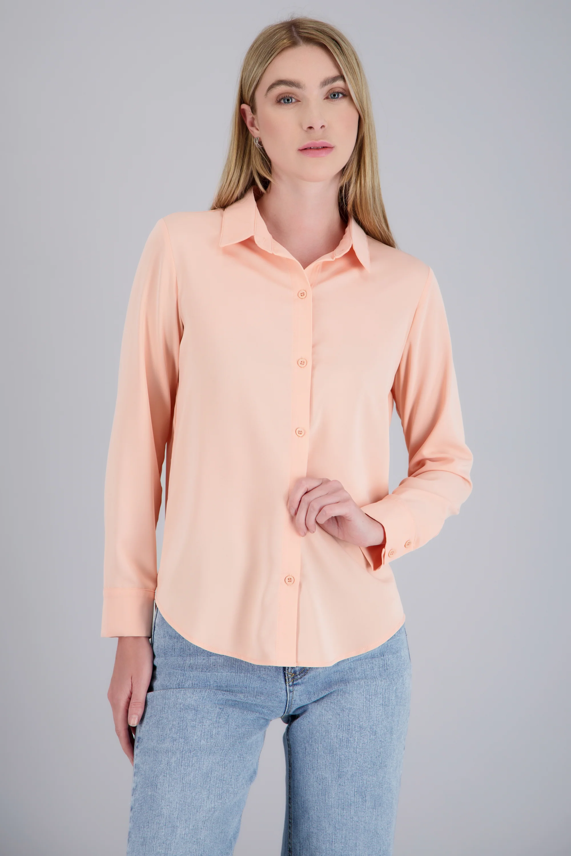 Camisa lisa manga larga botones - Image 3