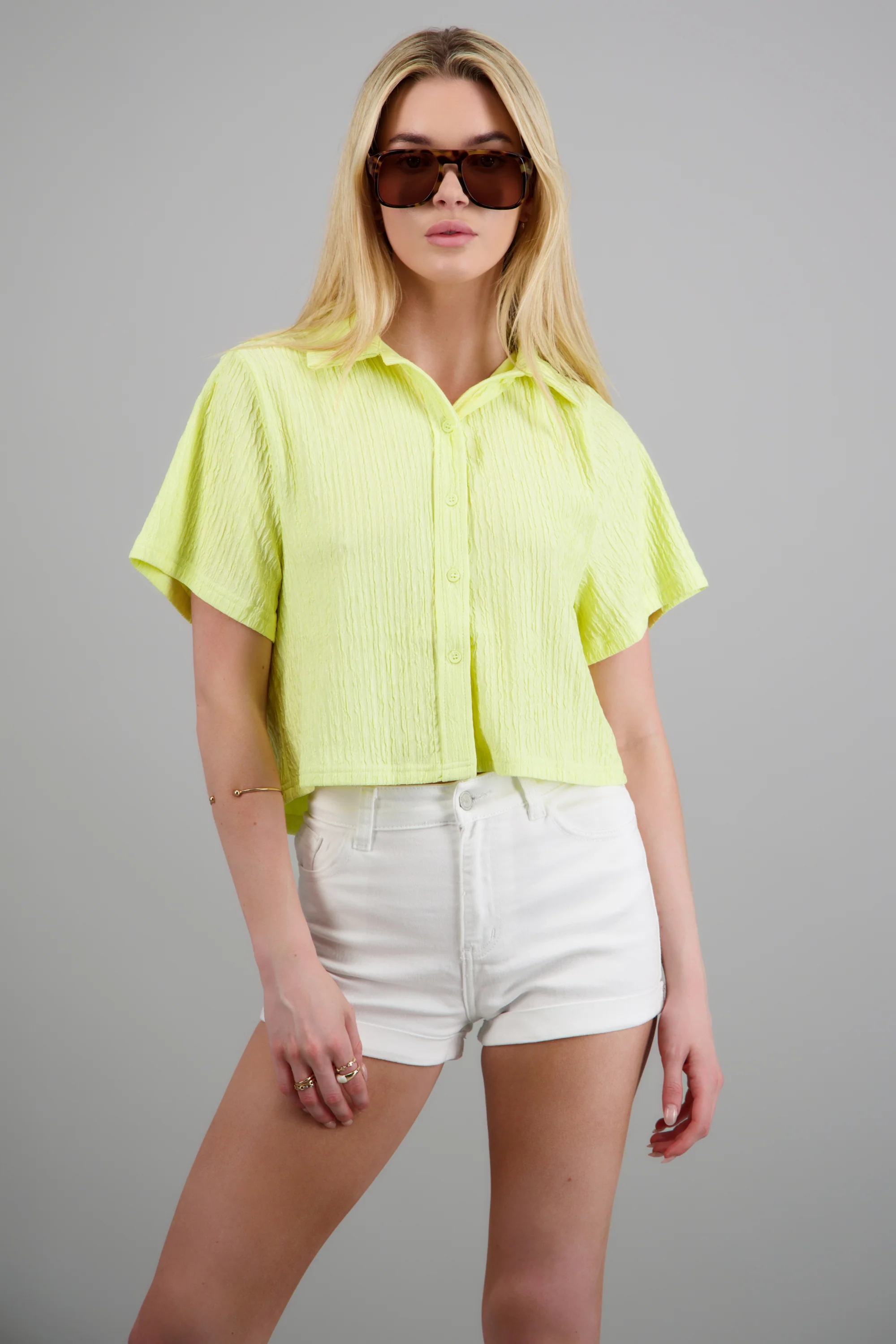 Camisa manga corta con textura