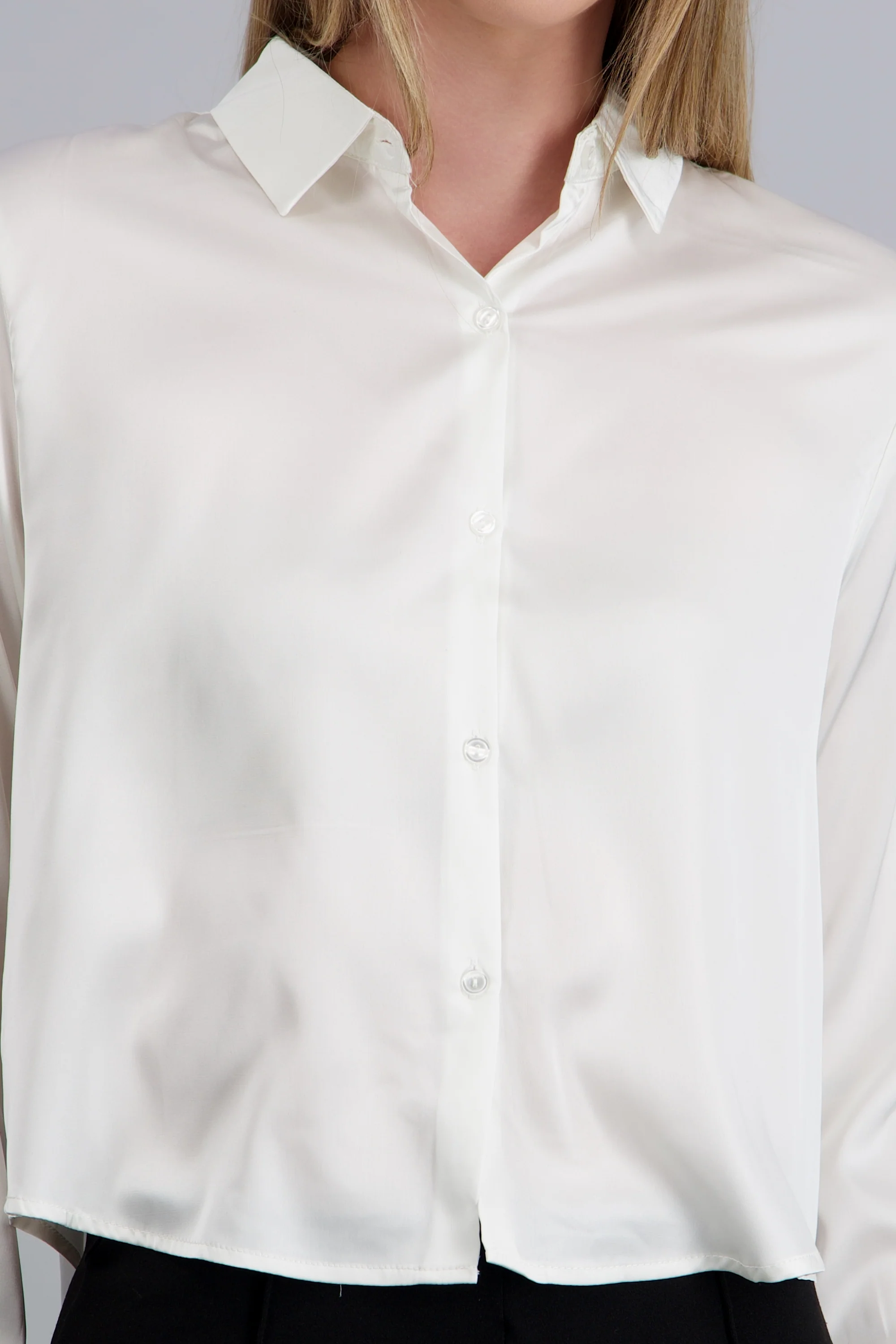 Camisa satinada lisa - Image 5