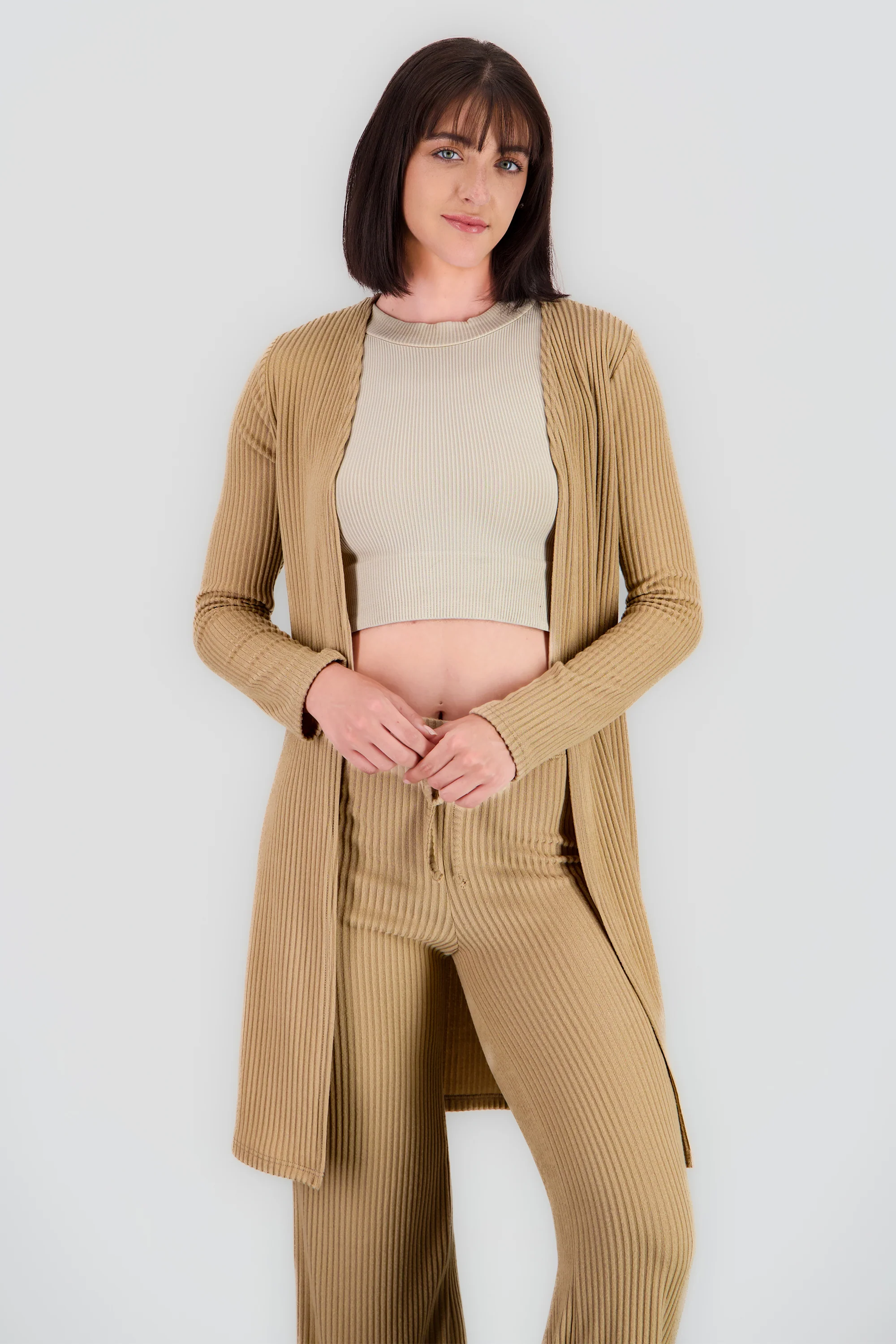 Cardigan manga larga rib suave
