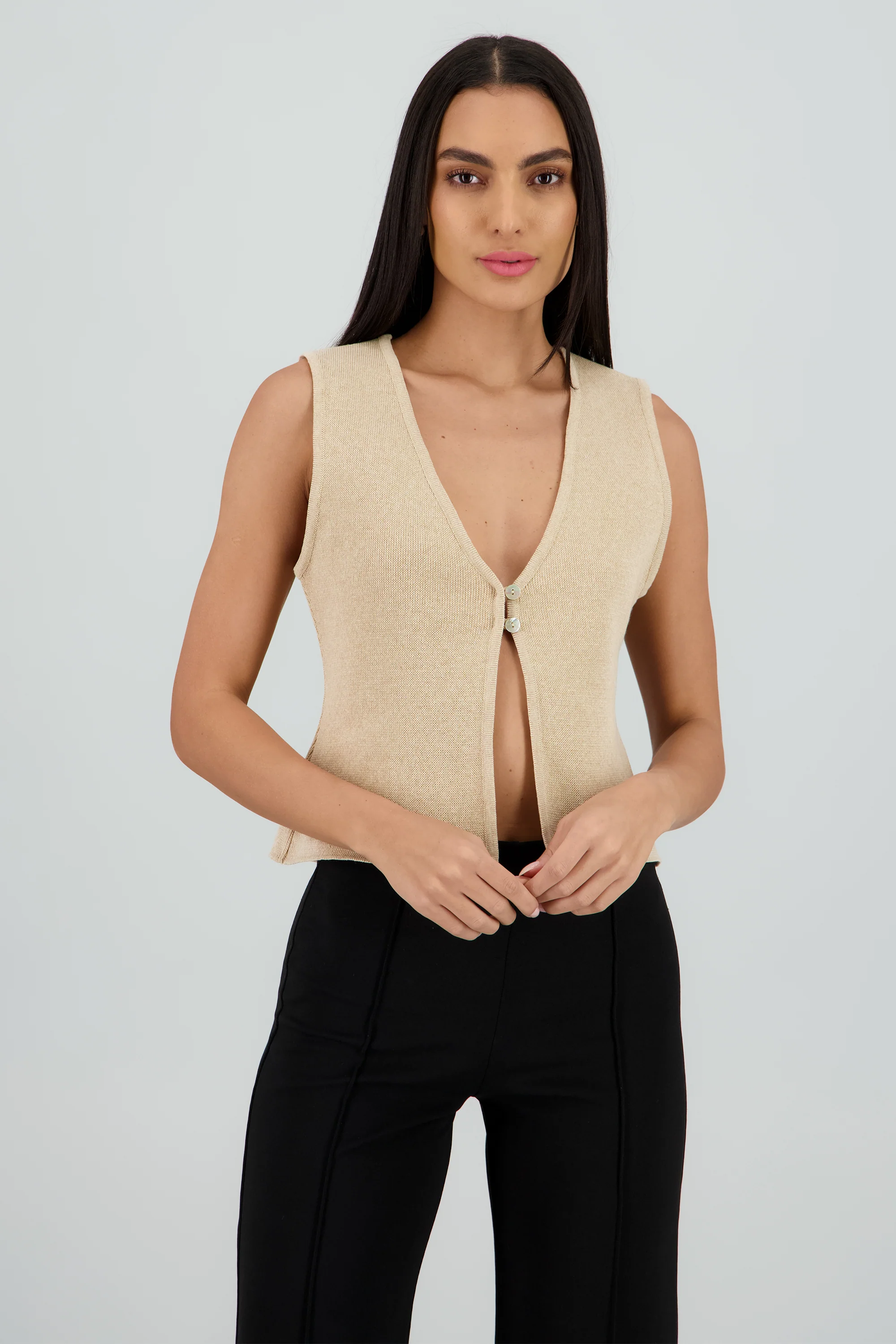 Chaleco ligero cuello v - Image 2