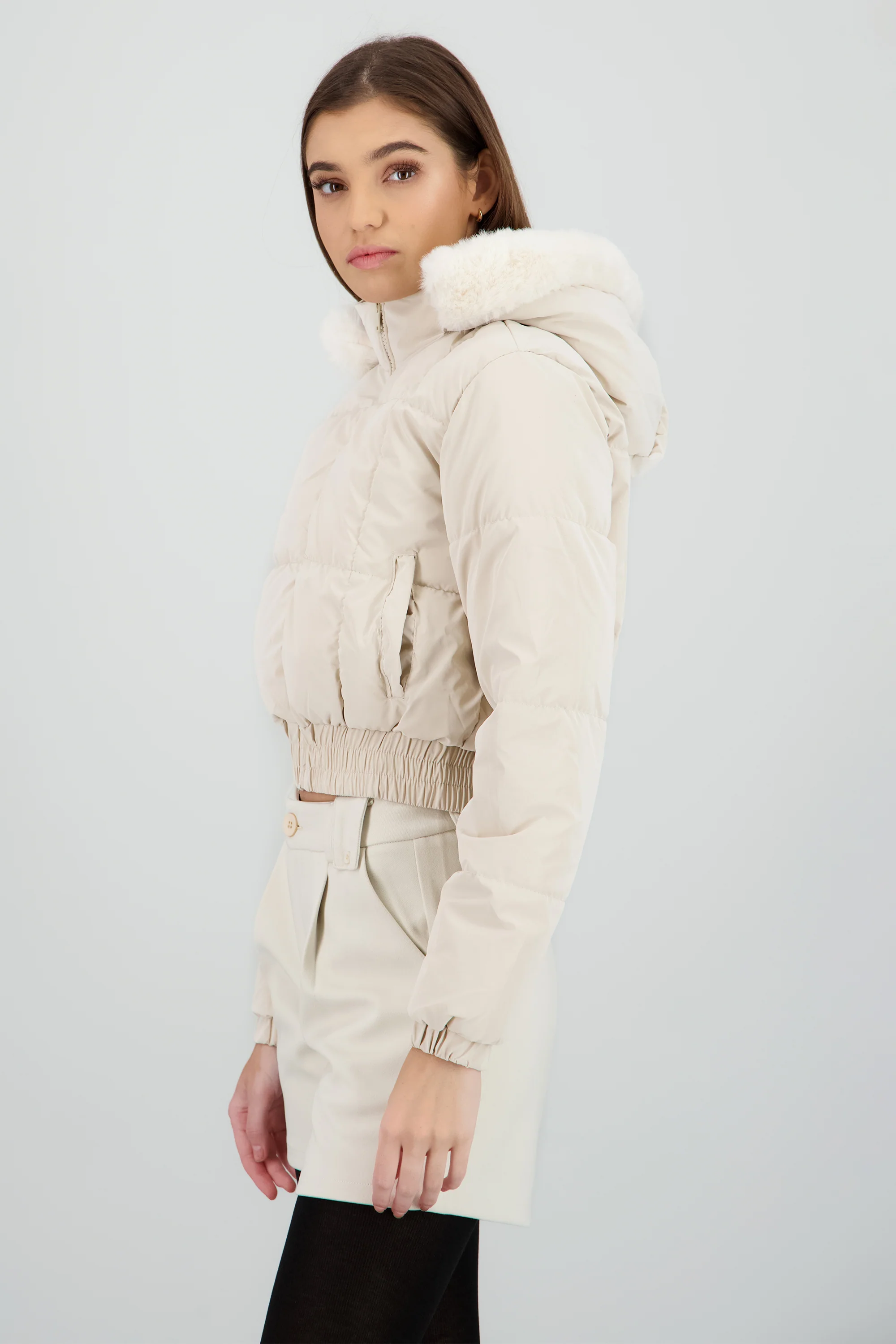 Chamarra con gorro peluche - Image 3