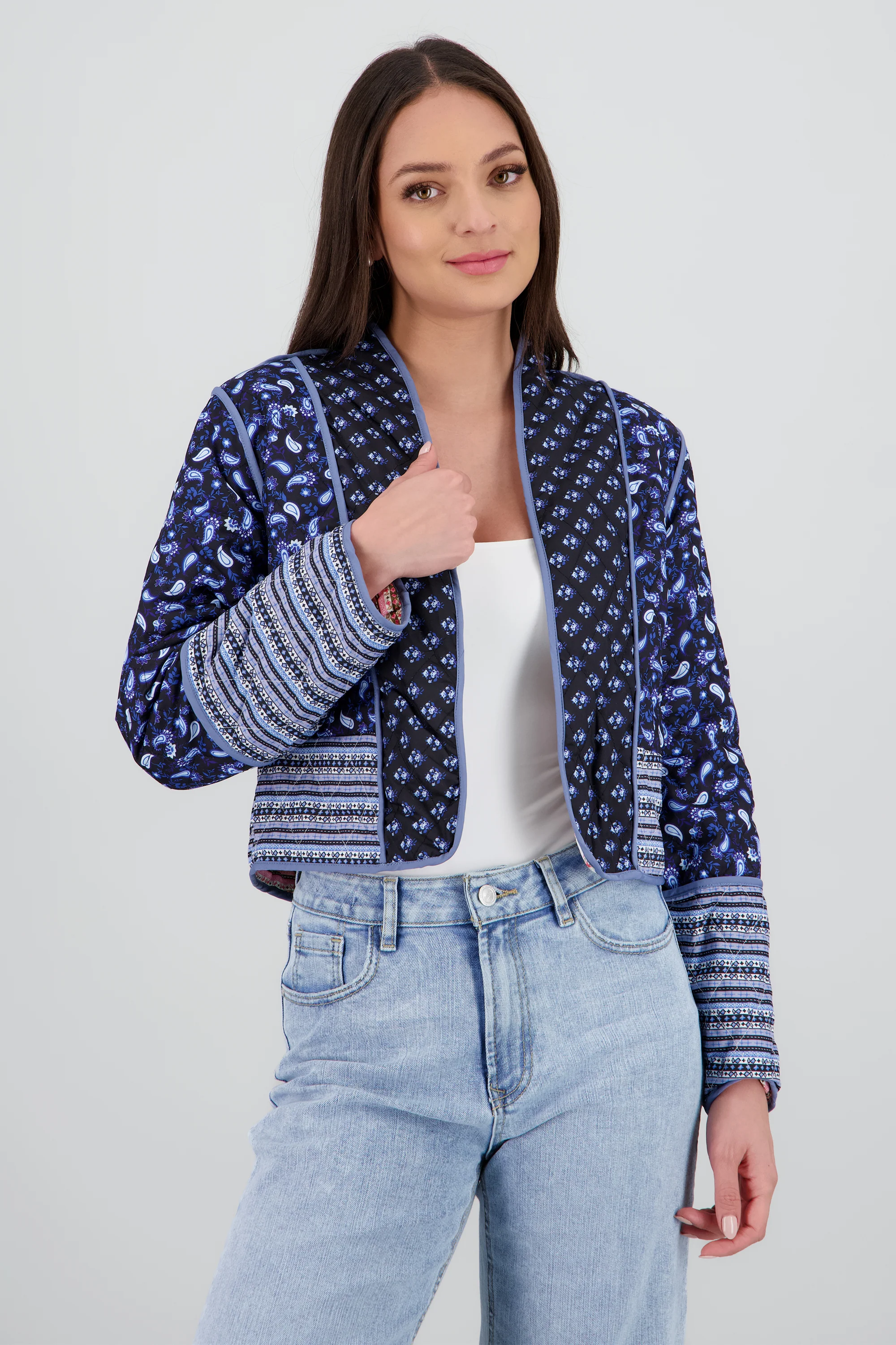 Chamarra crop doble vista mini flores